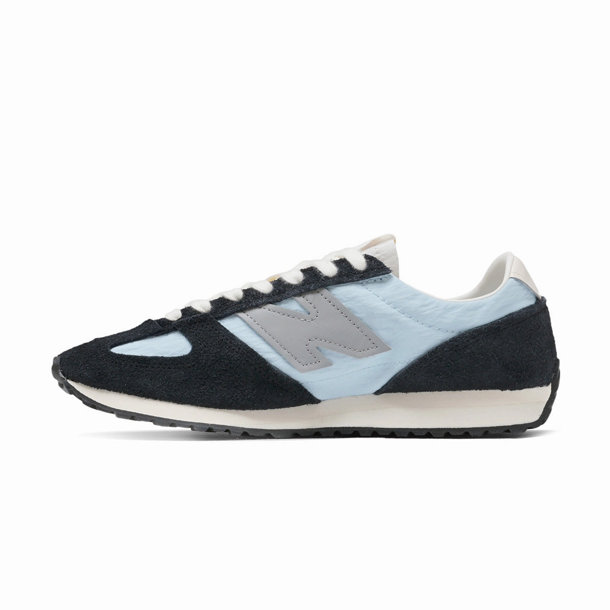 Impact-absorbing fit work - related features 471 'Light Chrome Blue'