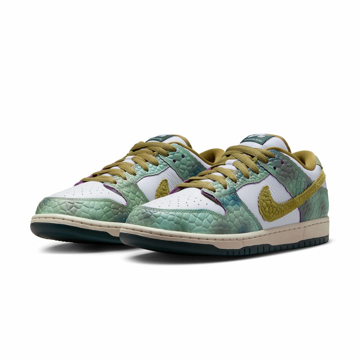 Contoured Heel Cup outsole - type   Alexis Sablone SB Dunk Low 'Oil Green'