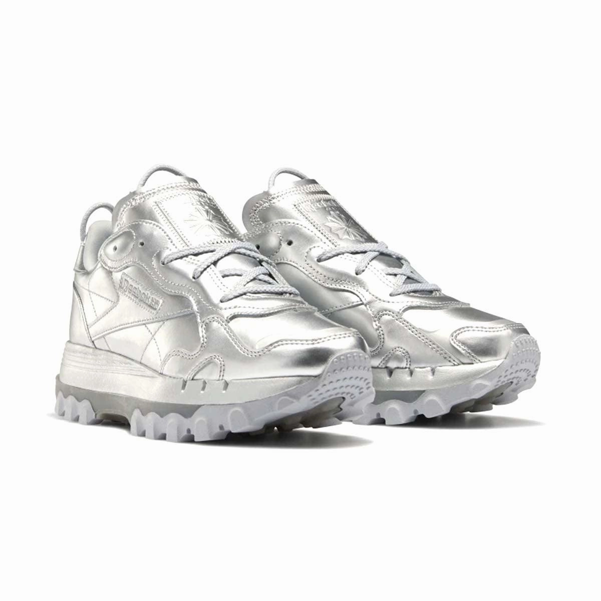 fluorescent Sophisticated Comfort   Cardi B Wmns Classic Leather 'Silver'