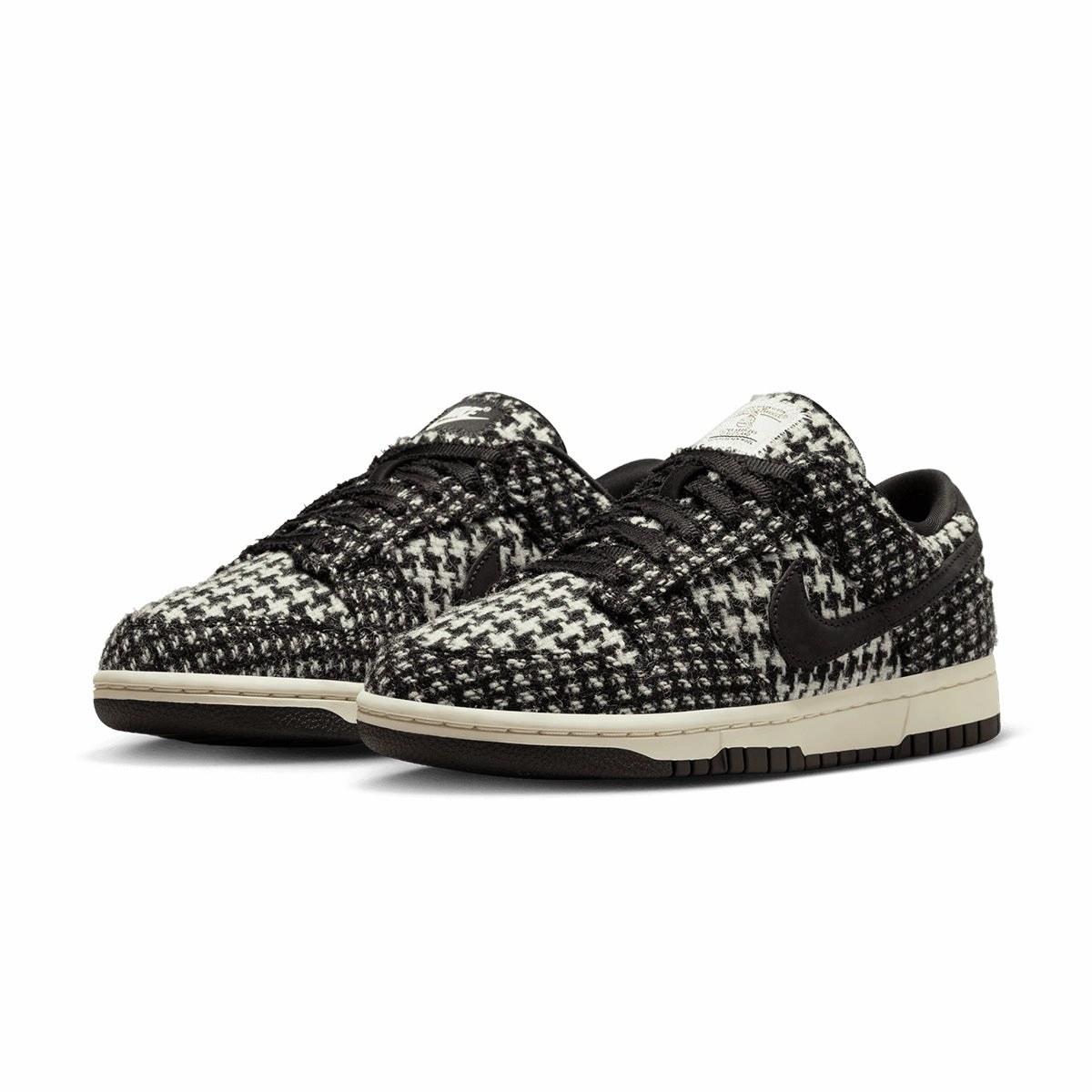 Maximum Cushioning   Harris Tweed Wmns Dunk Low 'Black Phantom'