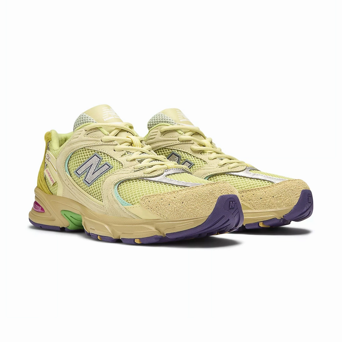 fall fashions badminton   Salehe Bembury 530 'Prosperity Be The Prize'