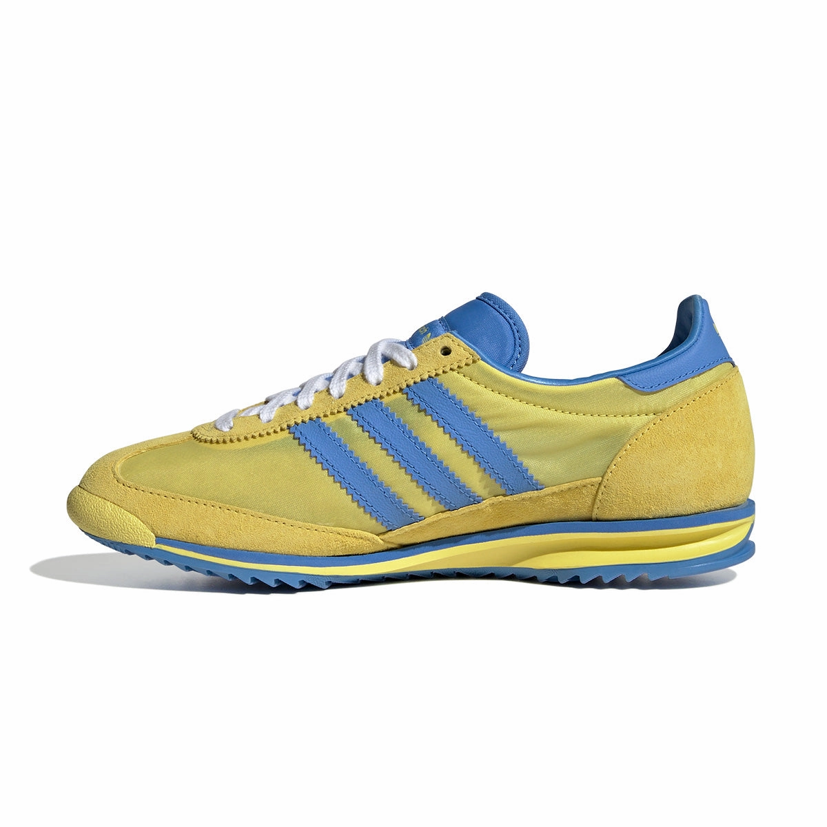 Pressure Dispersing Footbed Lightweight Build   Sporty & Rich SL 72  'Light Yellow 'Real Blue'