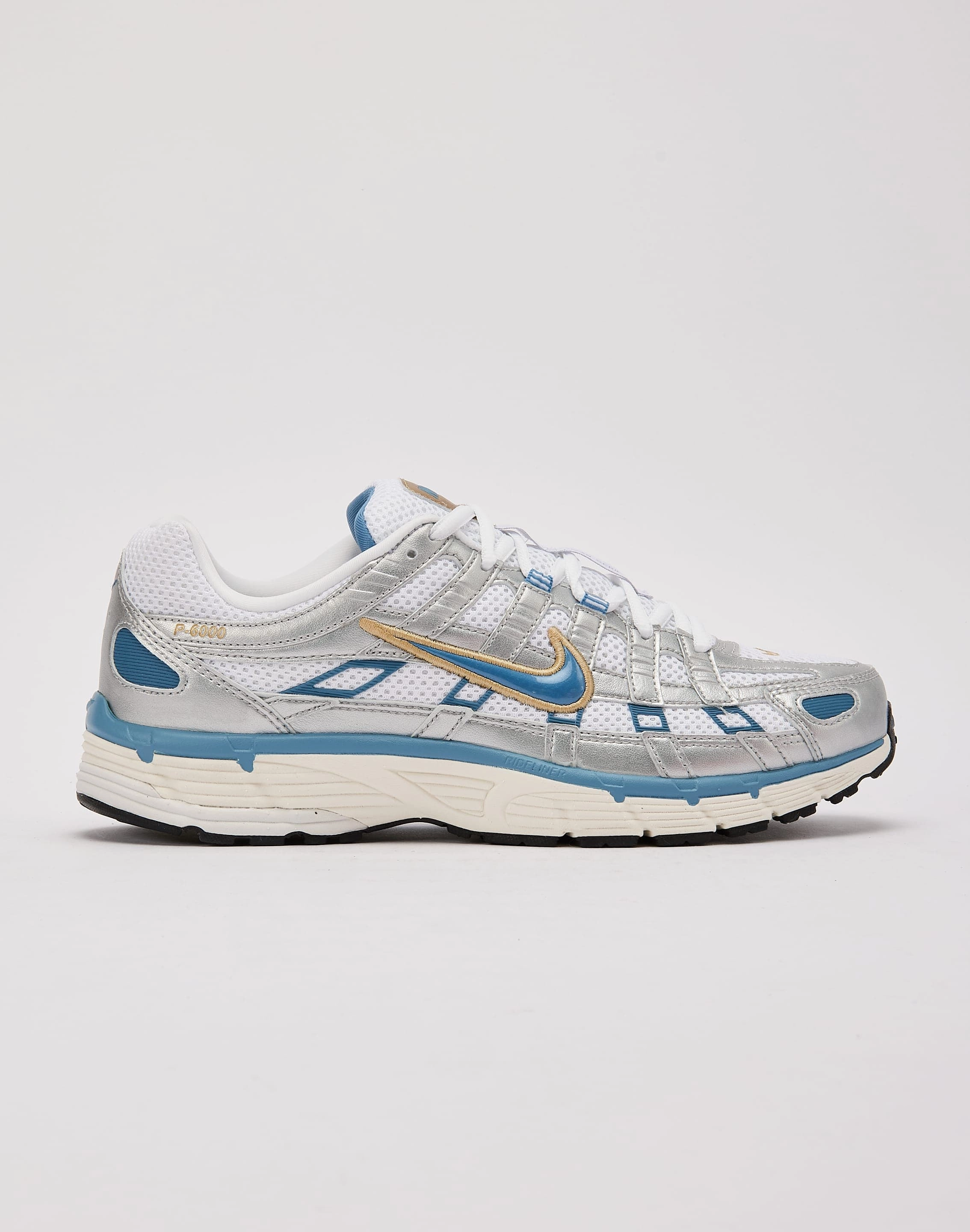 Nike P-6000 most winter Handcrafted Stitching Details