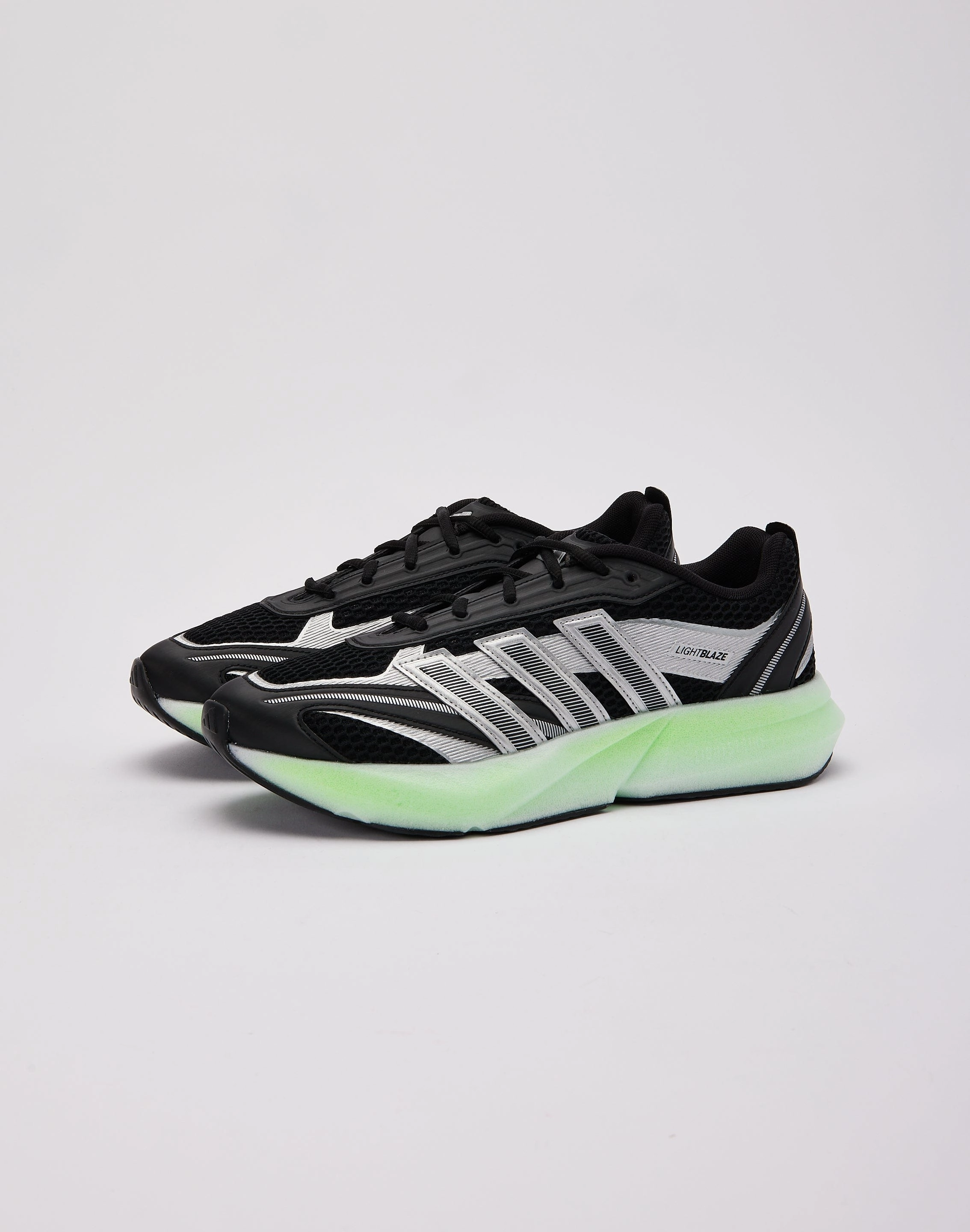 running on track shoes Adidas Lightblaze Glow