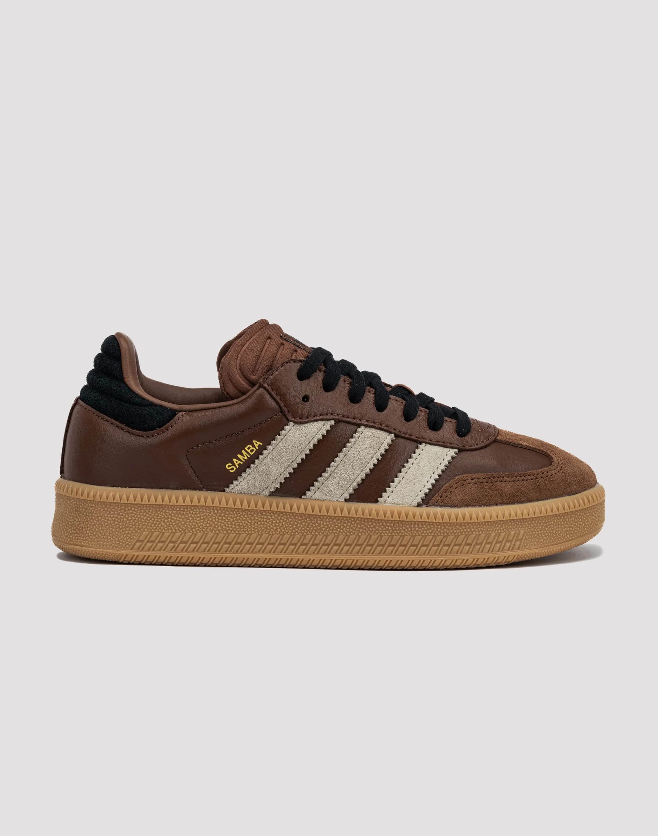 Comfort Blend Soft Base Adidas Samba XLG