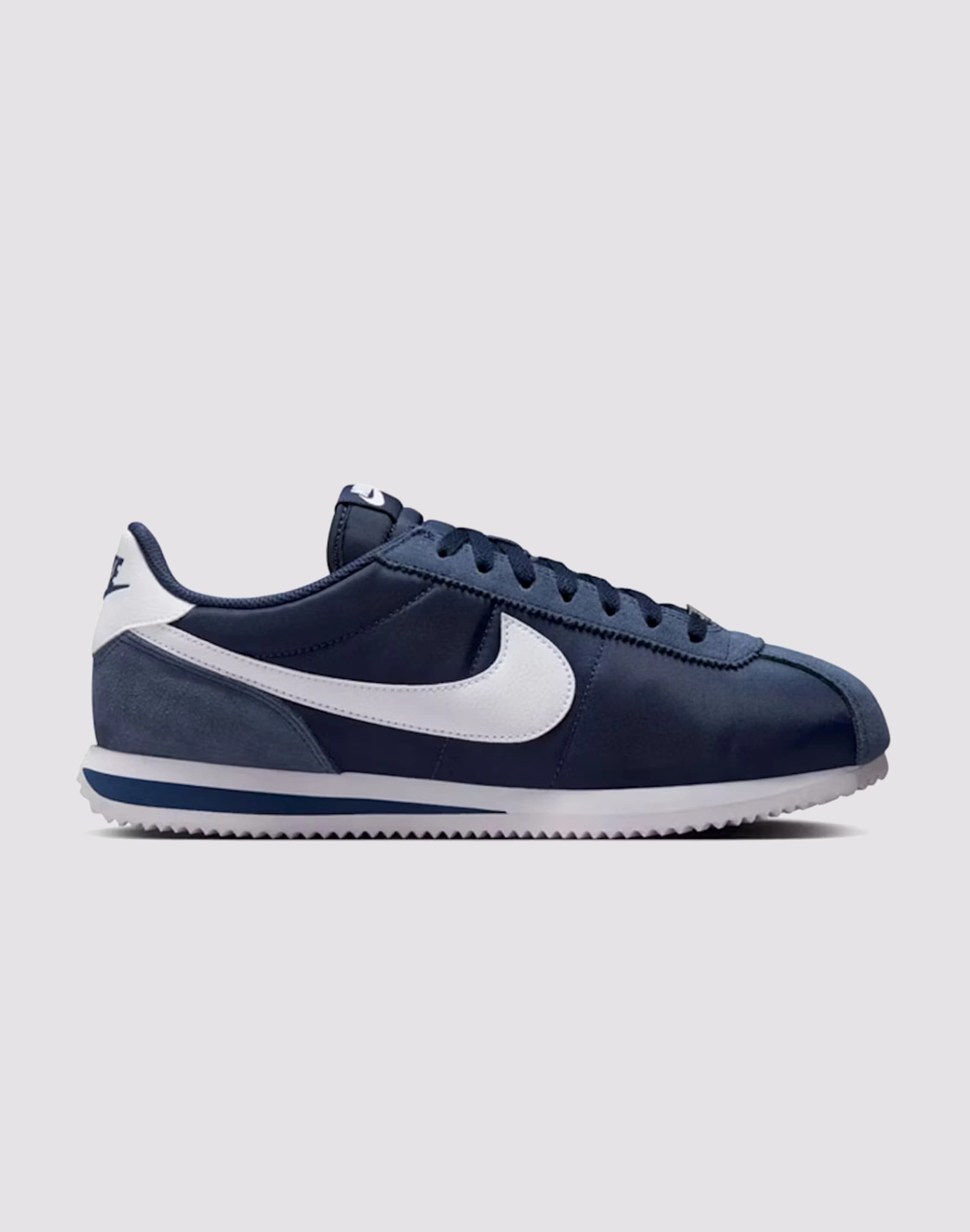travel - friendly Nike Cortez TXT