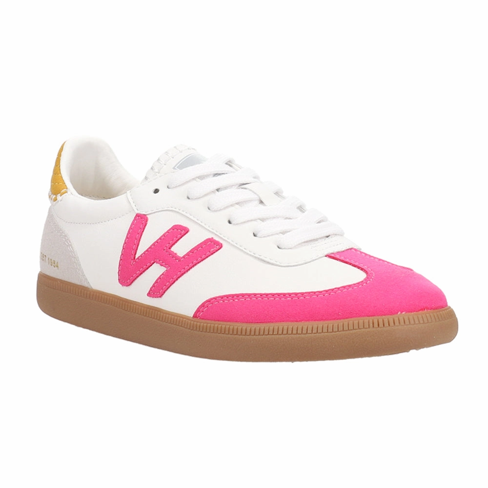graduation Crisp Lace Up Sneakers