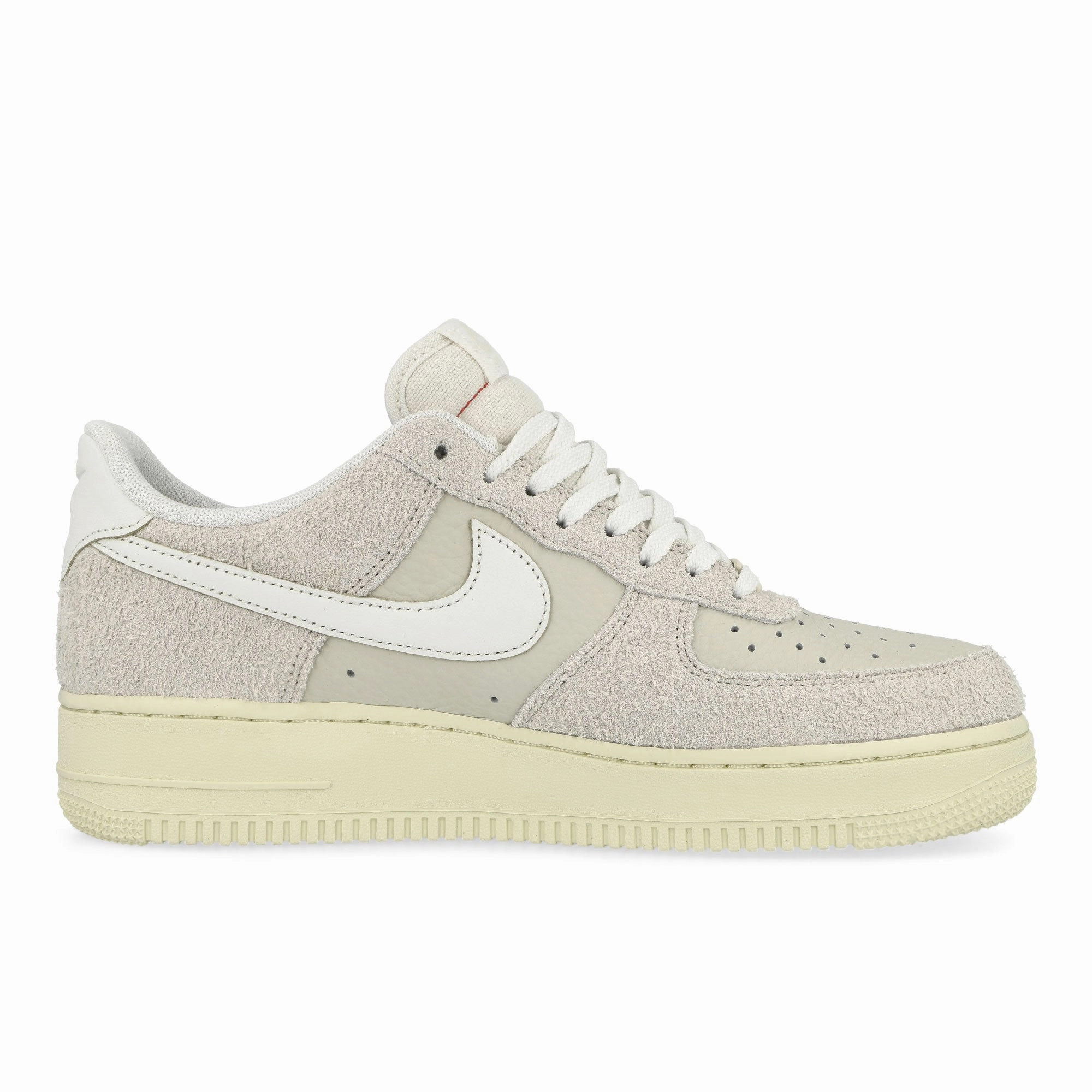 Ultra-soft wear Air Force 1 '07 LX