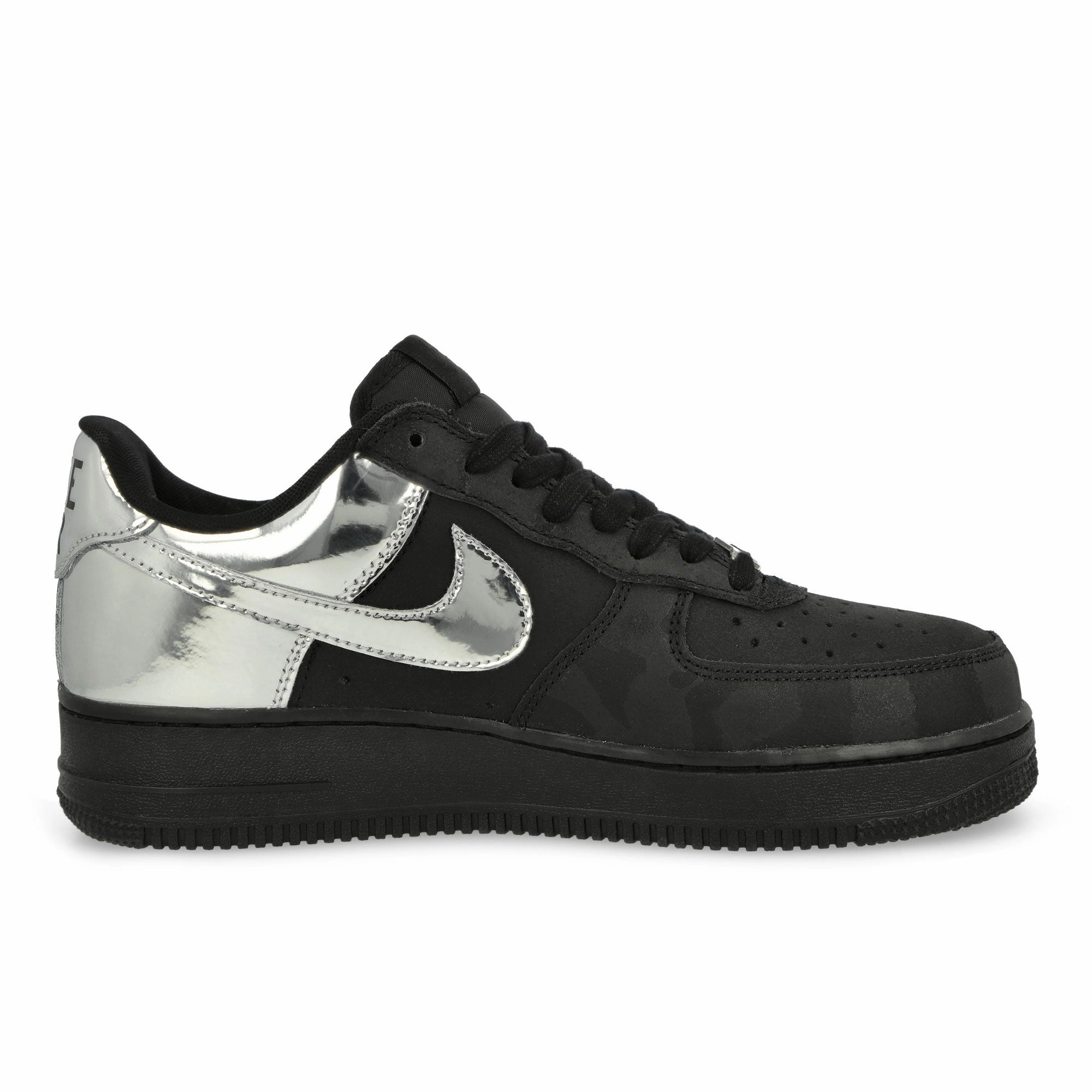 Contoured Heel Cup toe roomy Air Force 1 Low Retro