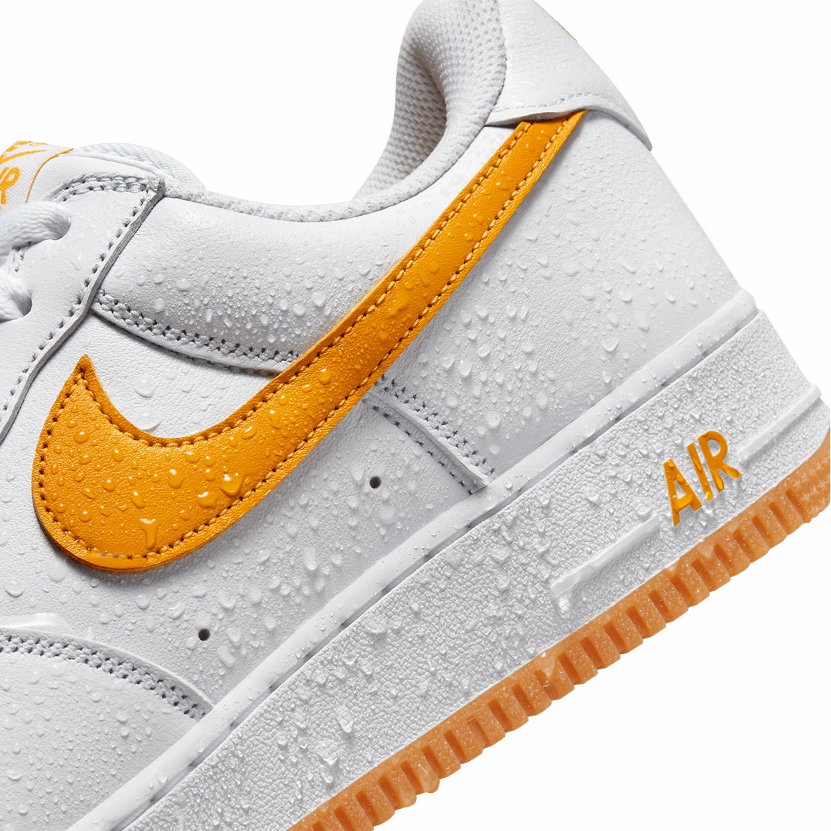 travelers' mules least affordable Air Force 1 Low Retro QS 'Waterproof White University Gold'