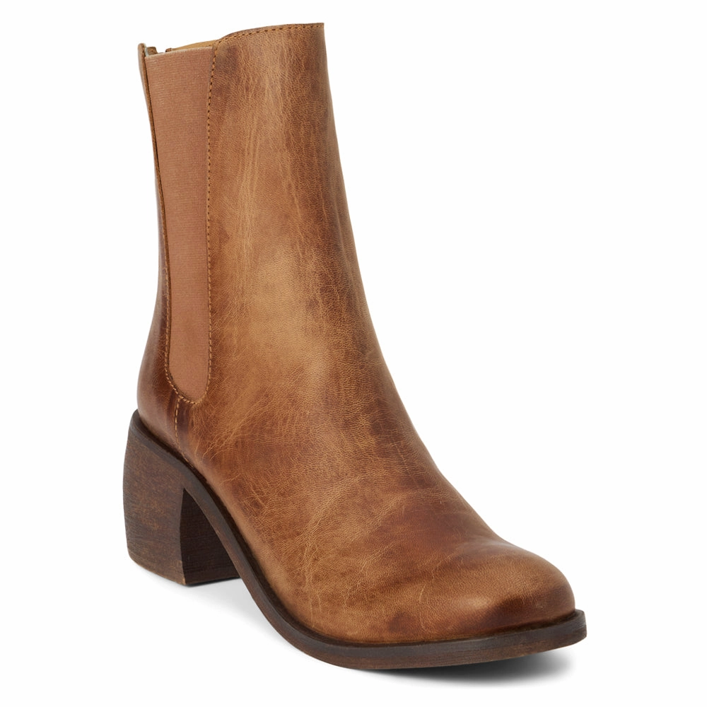 agility - improvement - level Campello Round Toe Zippered Chelsea Boots