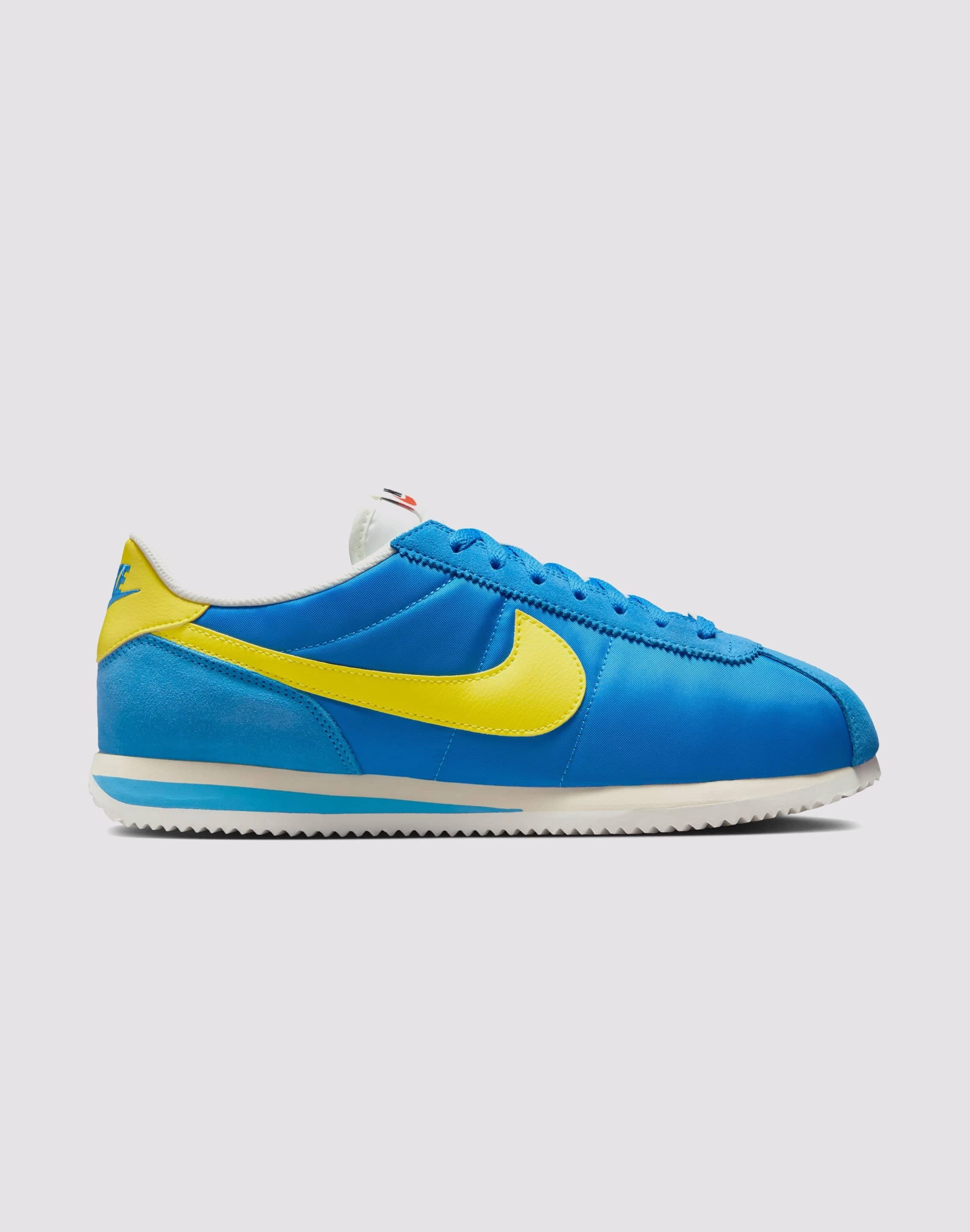 traction - control - functionality shoes Nike Cortez