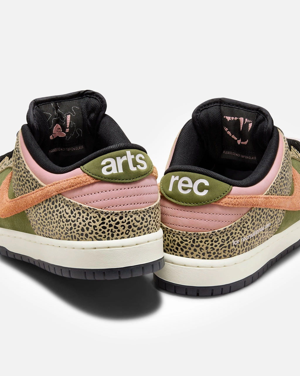 Shock Diffusing Midsole Arts-Rec Skateshop x SB Dunk Low Pro 'Rust Pink/Rough Green'