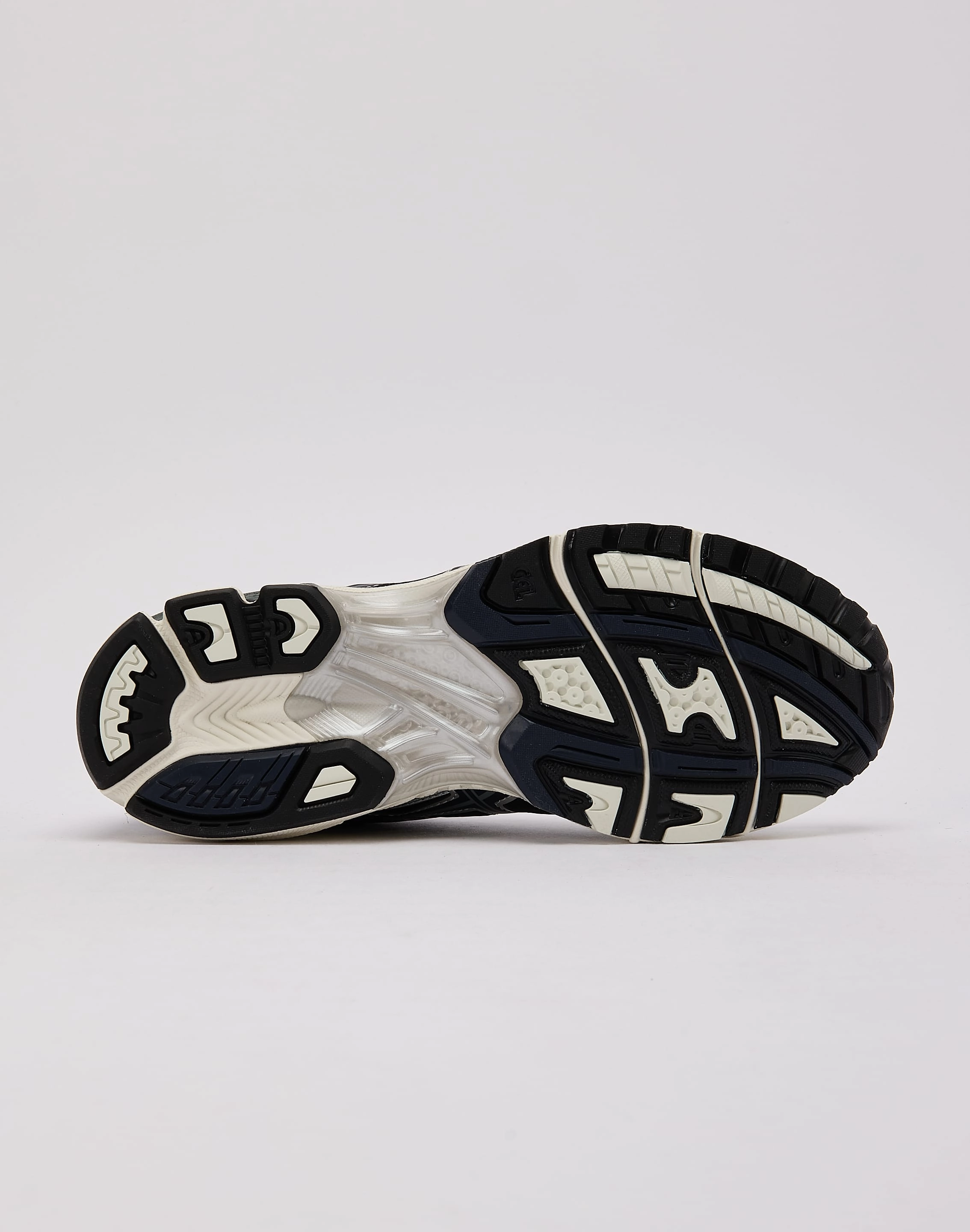 closed - toe Asics GEL-NIMBUS 10.1