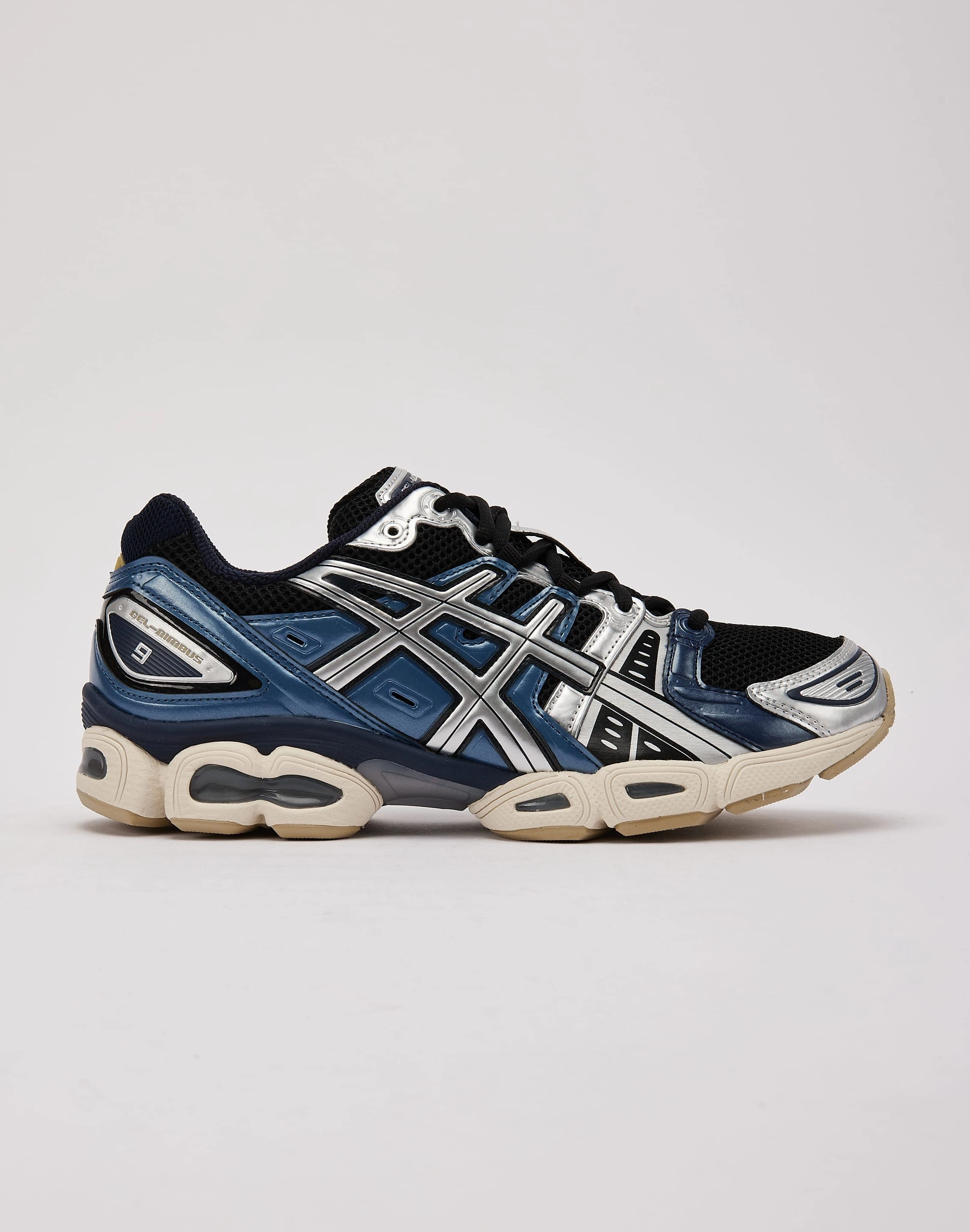 Asics GEL-NIMBUS 9 Ultra Cushion Foam Odor-resistant