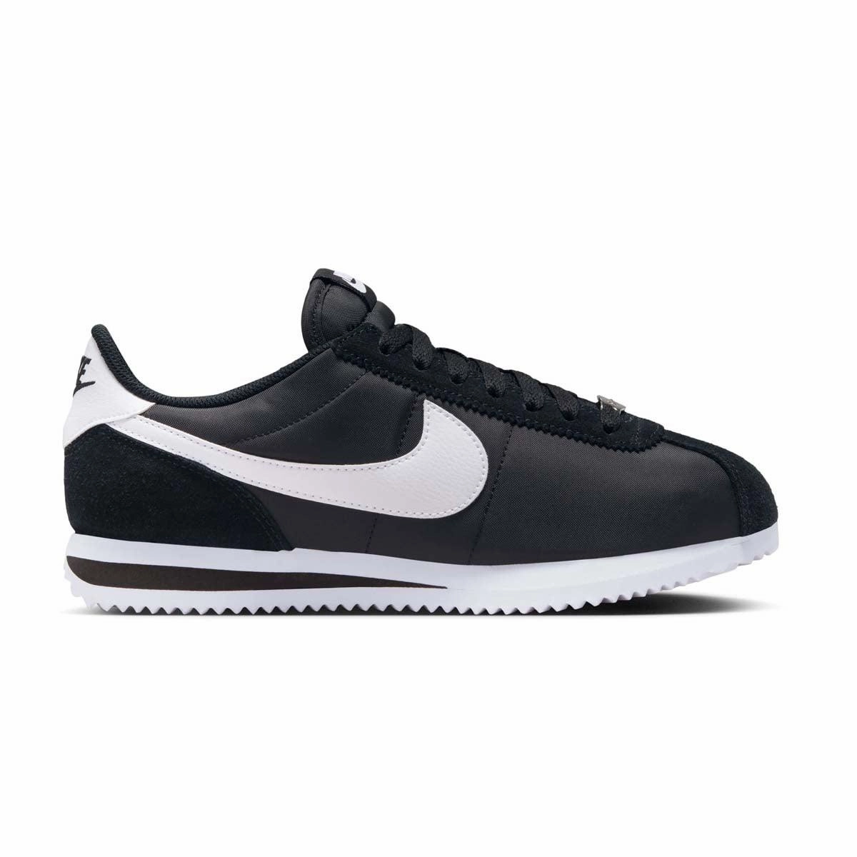 Wmns Cortez  'Black White' Sturdy materials packability - level