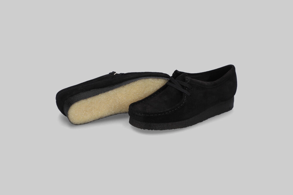 Comfortable Walk Break Step Women's Clarks Wallabee 'Black'