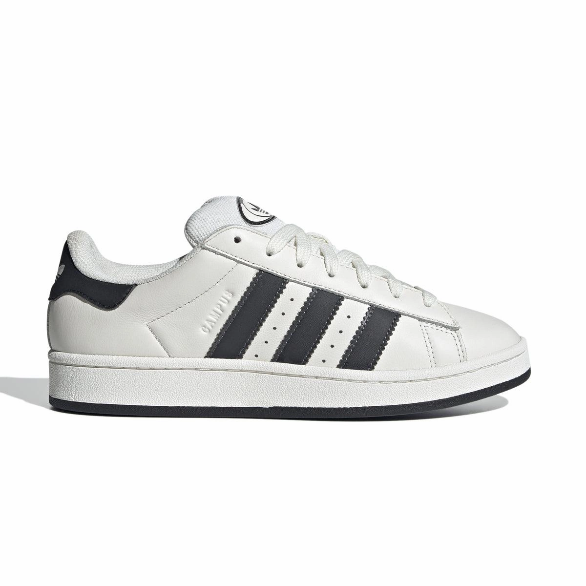 Campus 00s 'White Black' office - specific functions