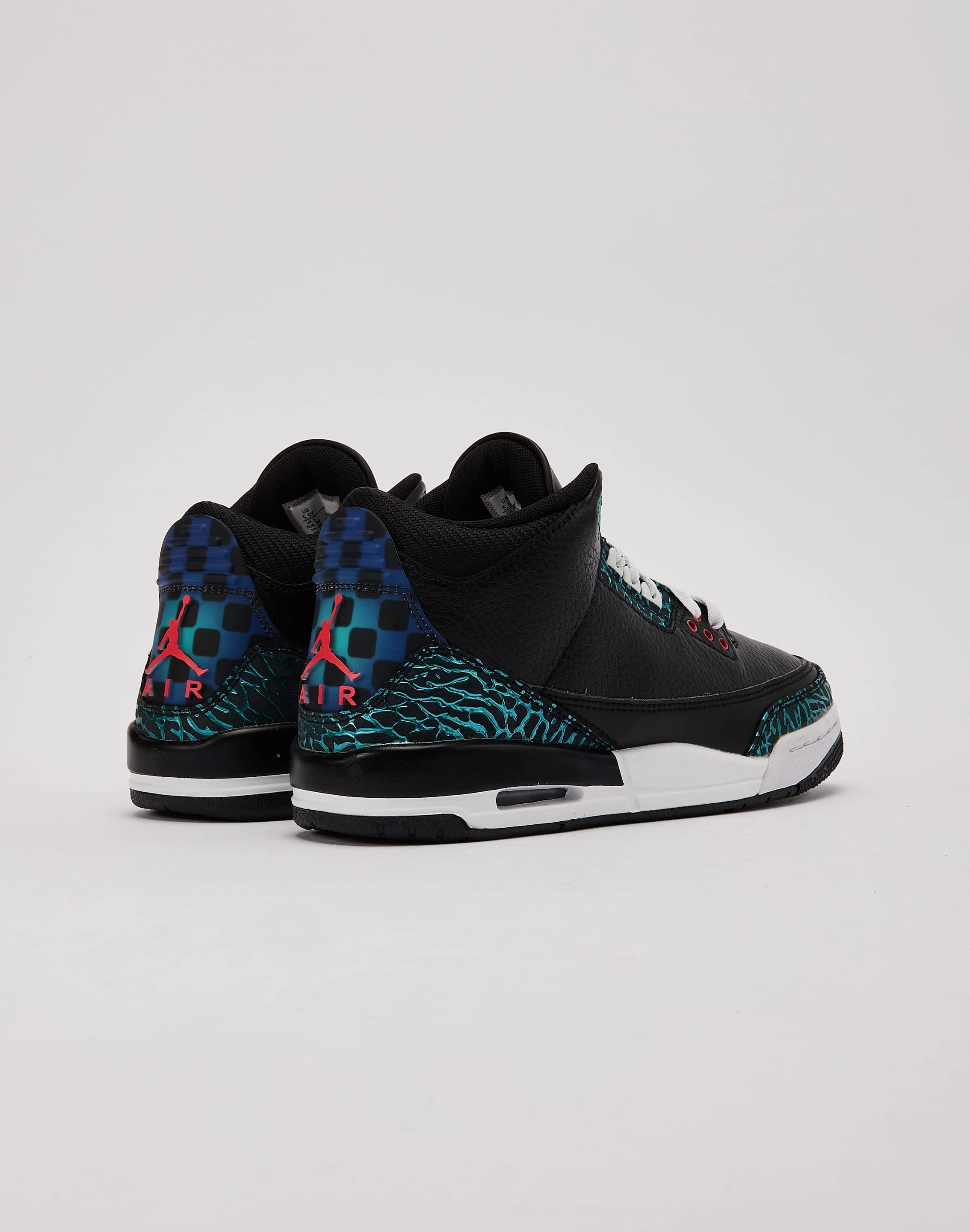 Jordan Air Jordan 3 Retro SE 'Black and Hyper Jade' Grade-School Trendy kids' shoes Thermal regulation