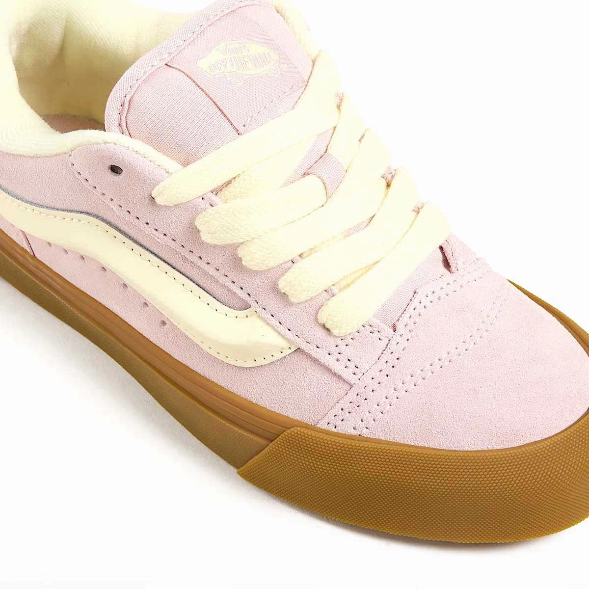 Ventilation Channel Design Knu Skool 'Pink Gum'