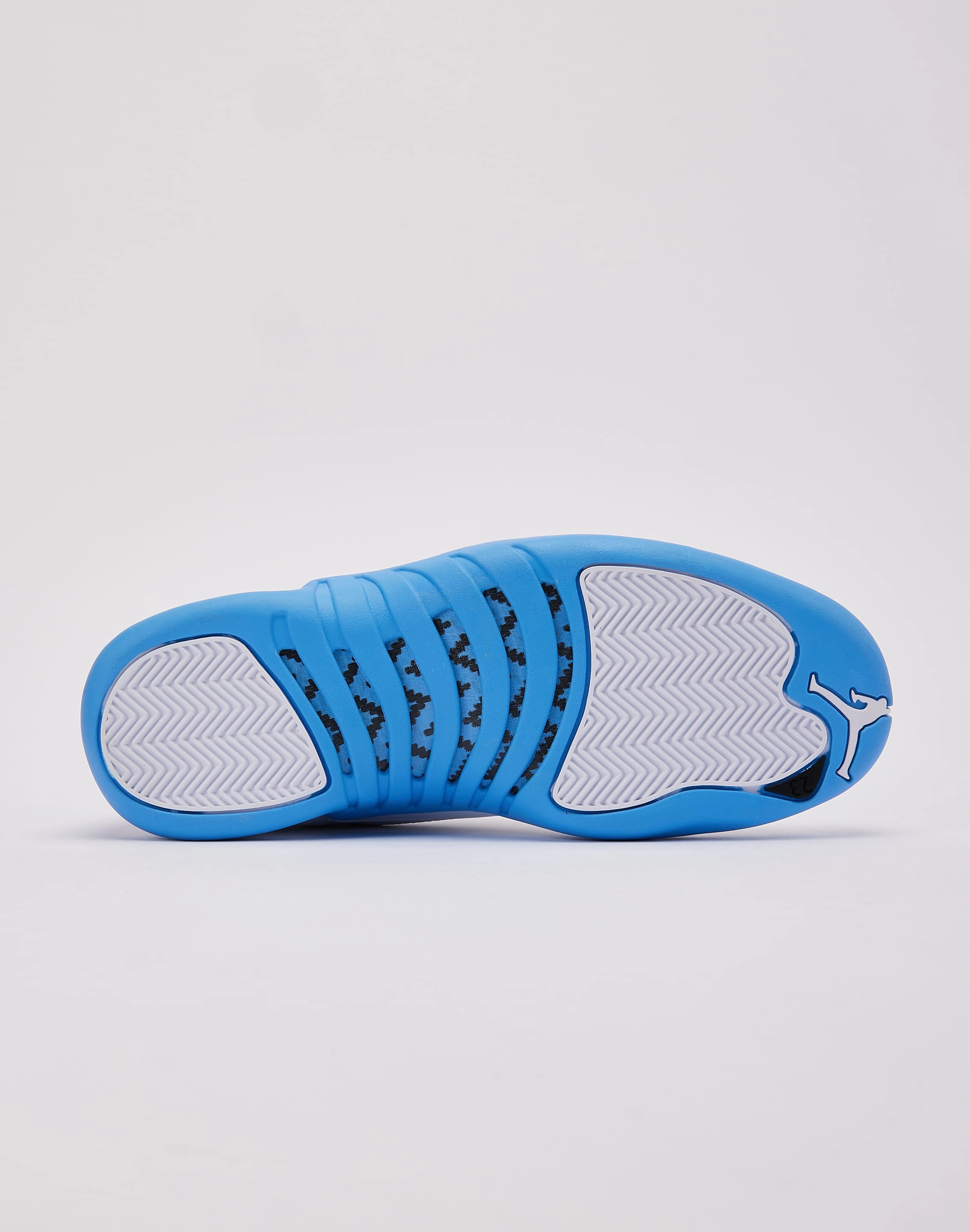 Important Optimal lining Jordan Air Jordan 12 Retro 'White and University Blue'