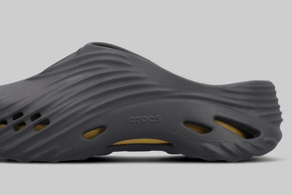 Comfortable Grip Instant Wear Footwear Crocs Echo Wave 'Black Sand'