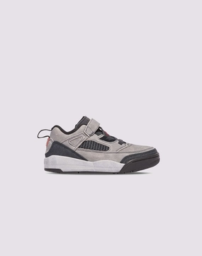Jordan Spizike Low Pre-School Reinforced toe Shock absorption