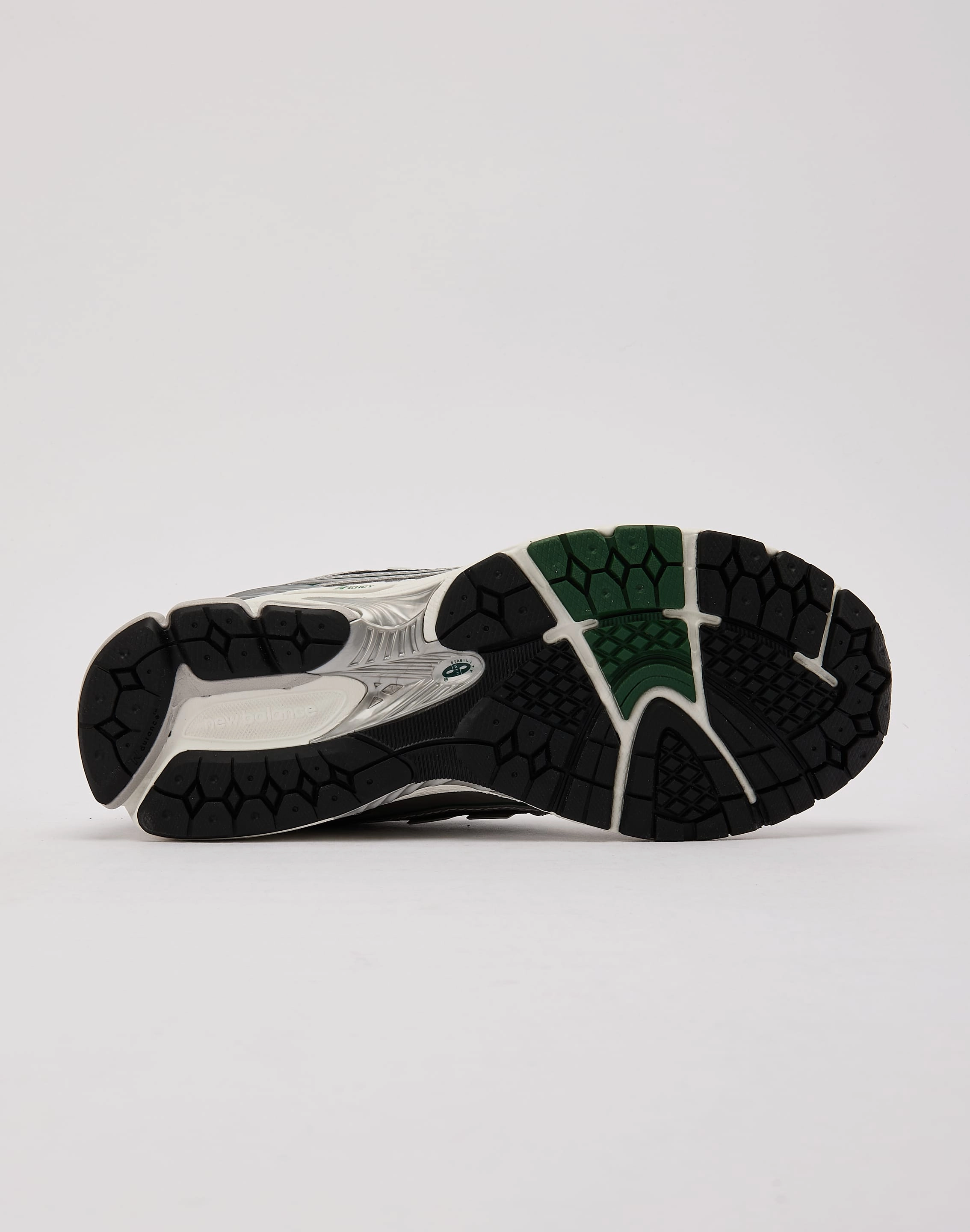 Plush Touch Recycled Material Footbed New Balance 1906R