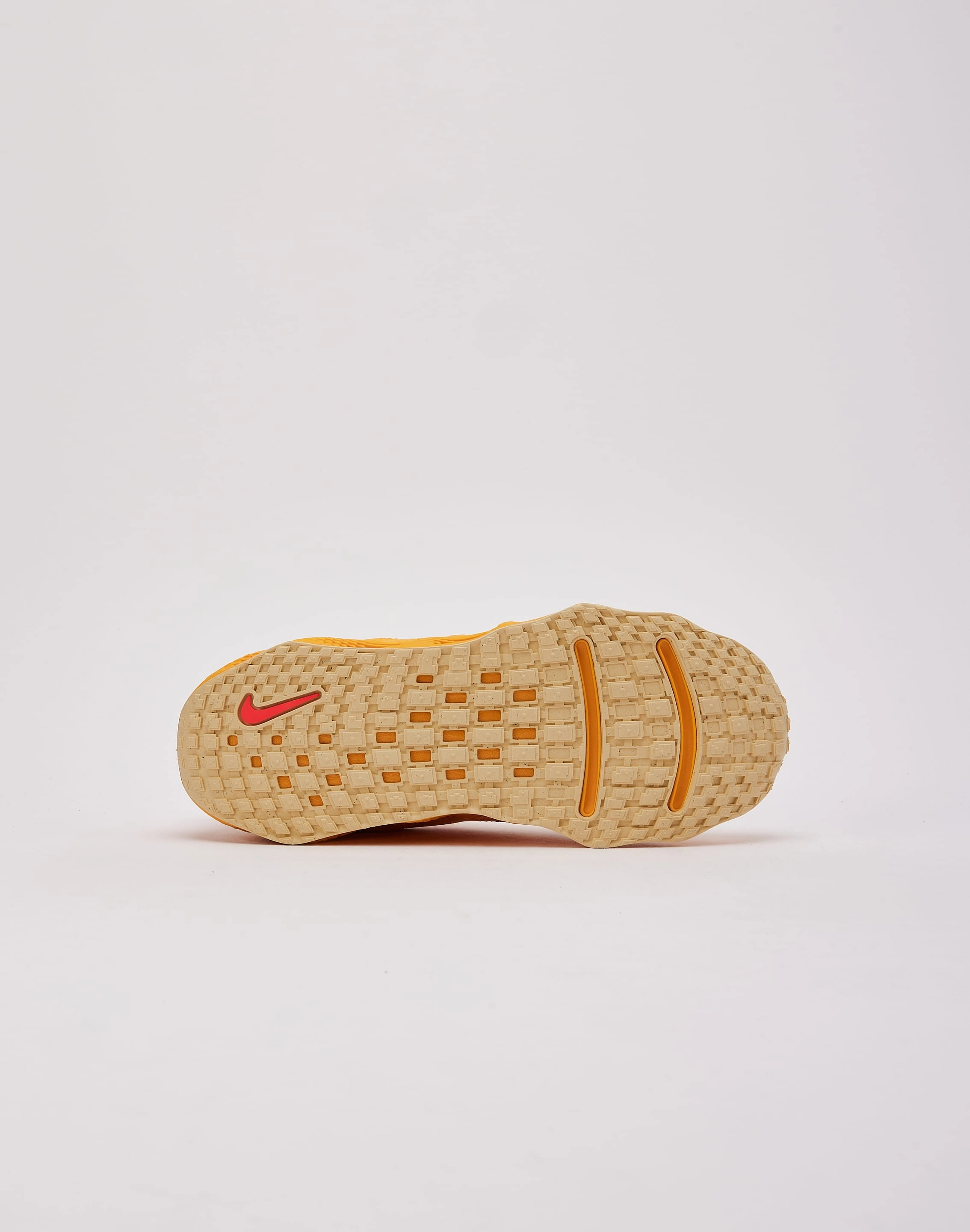 Nike Ava Rover Grade-School clog