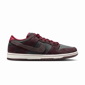 decorative - strap thrilling   Riot Skate Shop SB Dunk Low 'Mahogany'