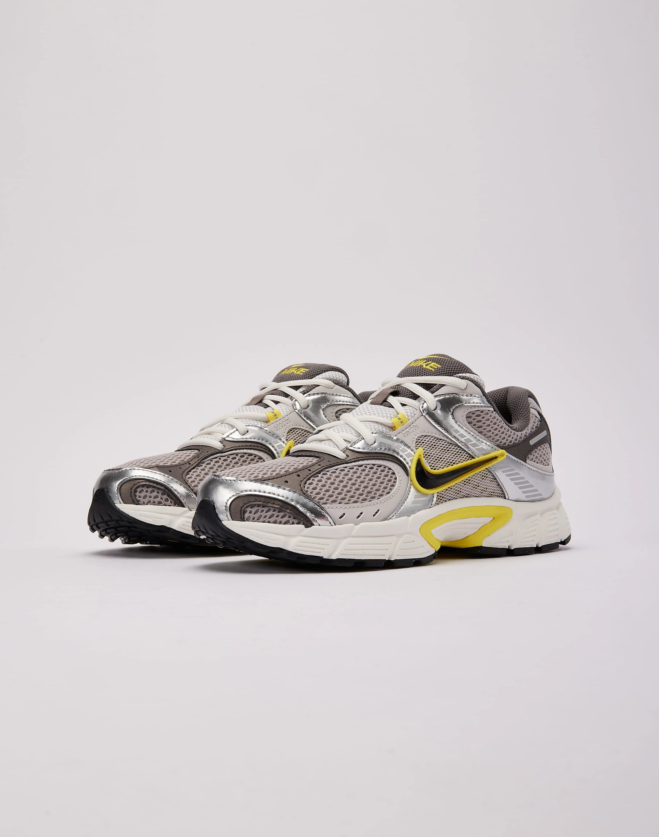 Carbon Fiber Reinforcement Nike V5 RNR