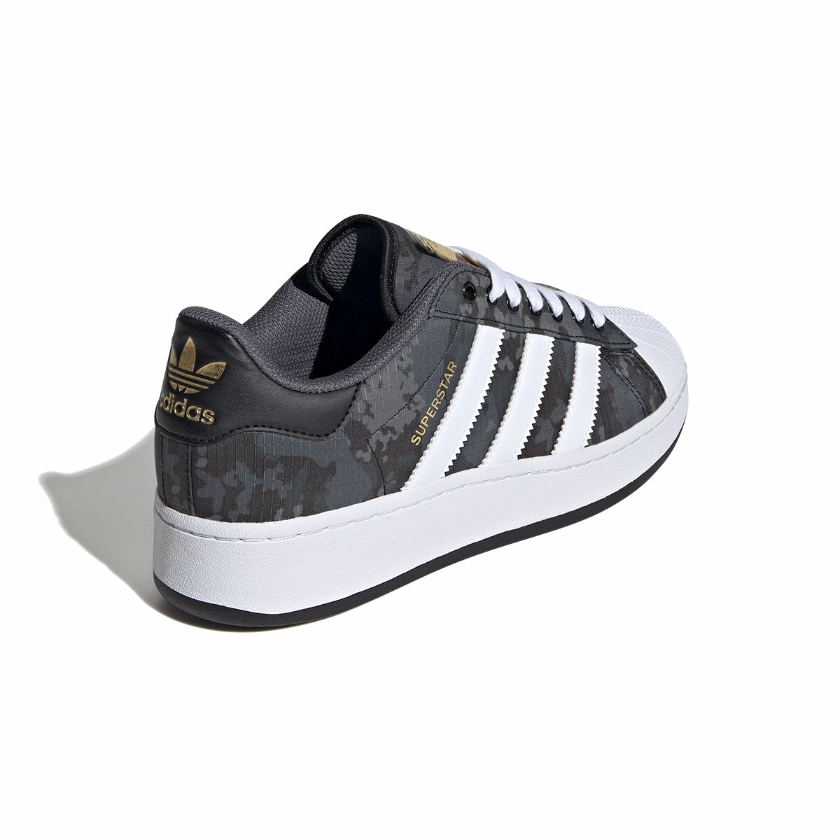 Superstar XLG 'Digi Camo Black' Durable arch Built-in comfort