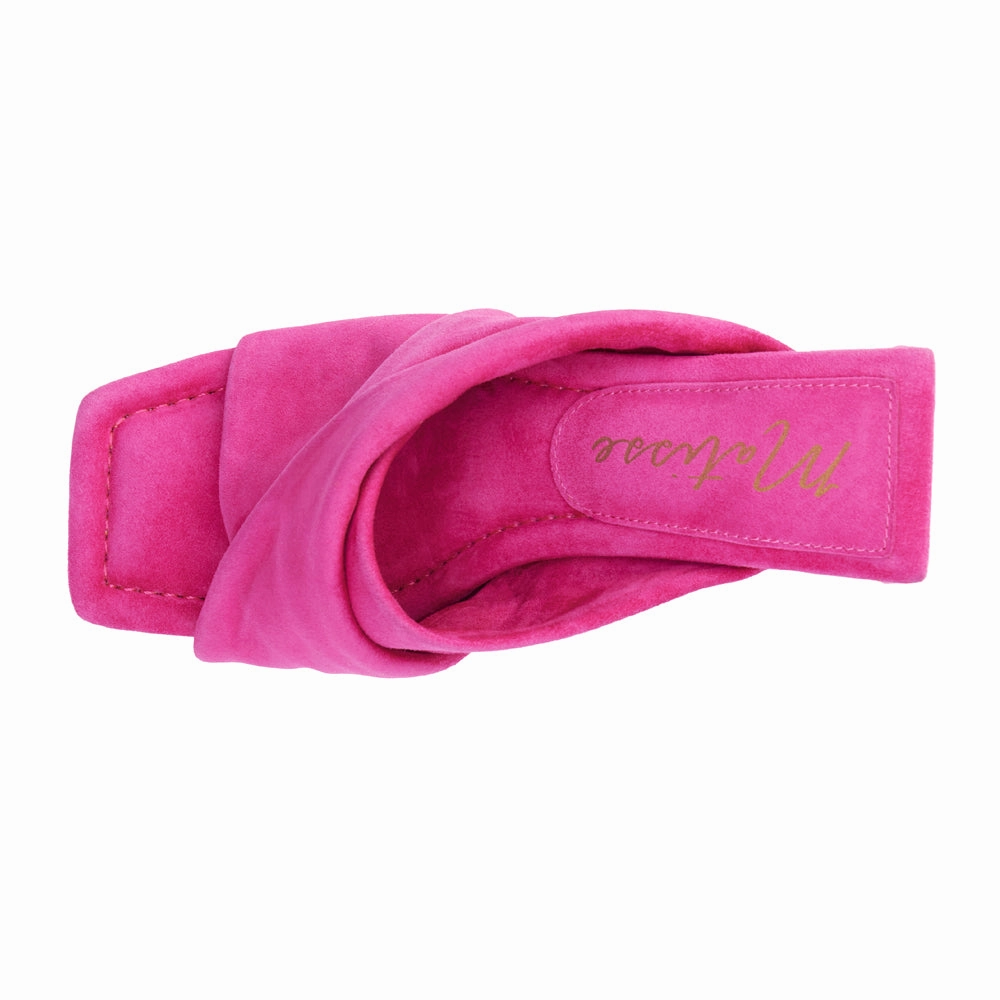 Fresh flexibility Dawson Block Heel Sandals