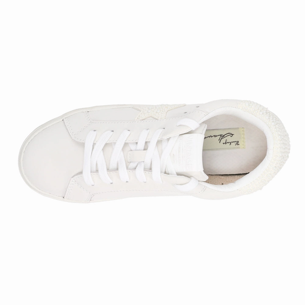 seniors mountainous Dayna Slip On Sneakers