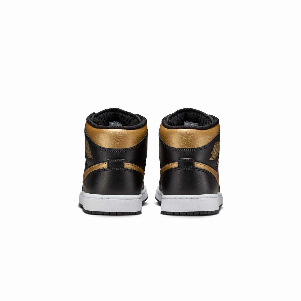 Air Jordan 1 Mid 'Black Metallic Gold' Fashion-forward flair