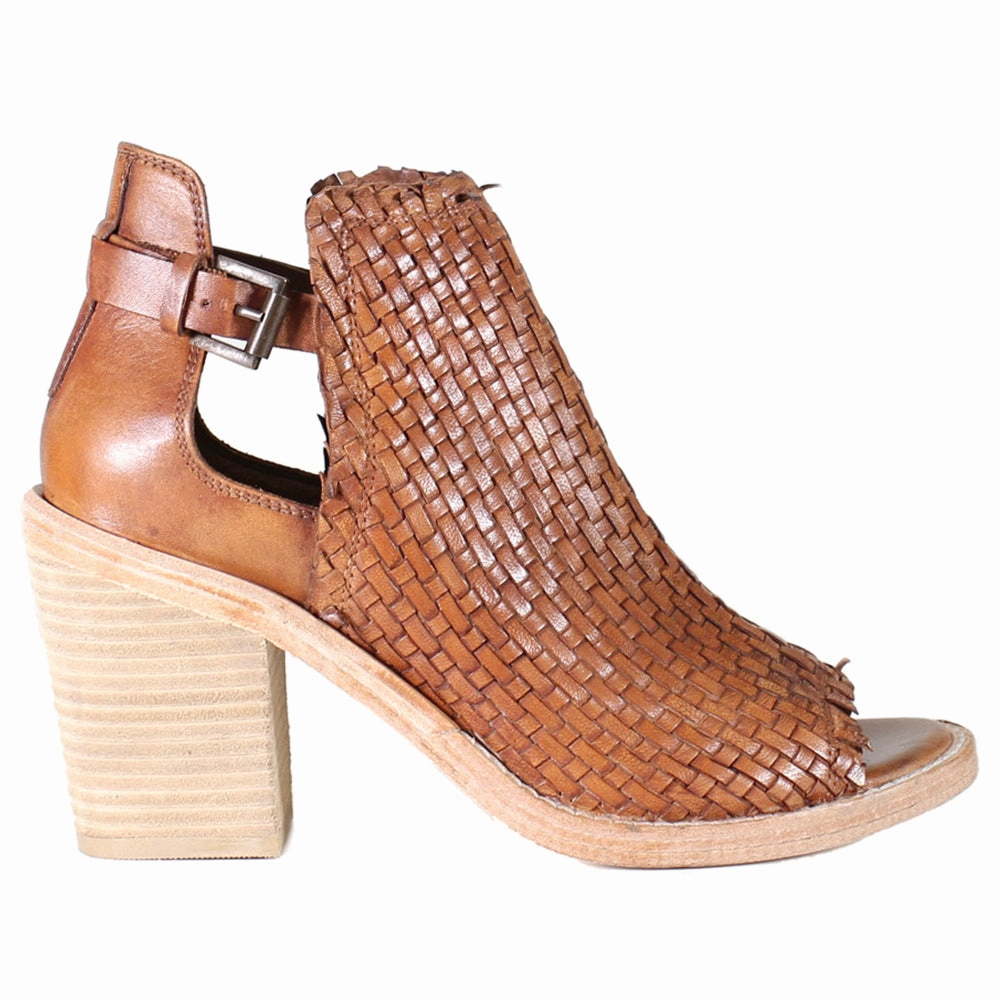 Durability Tested Stitching Zest Fully Block Heel Sandals