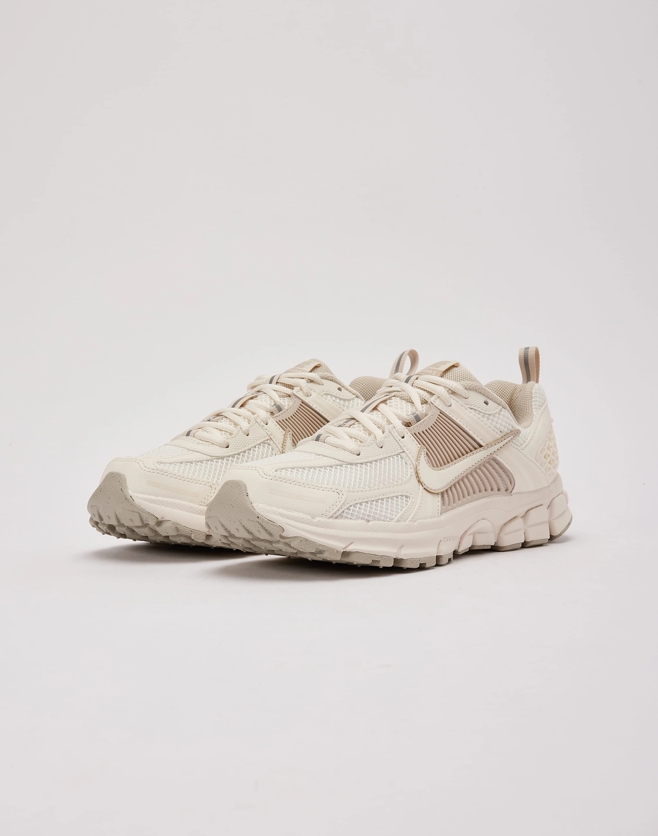 Breathable mesh Nike Zoom Vomero 5 Grade-School