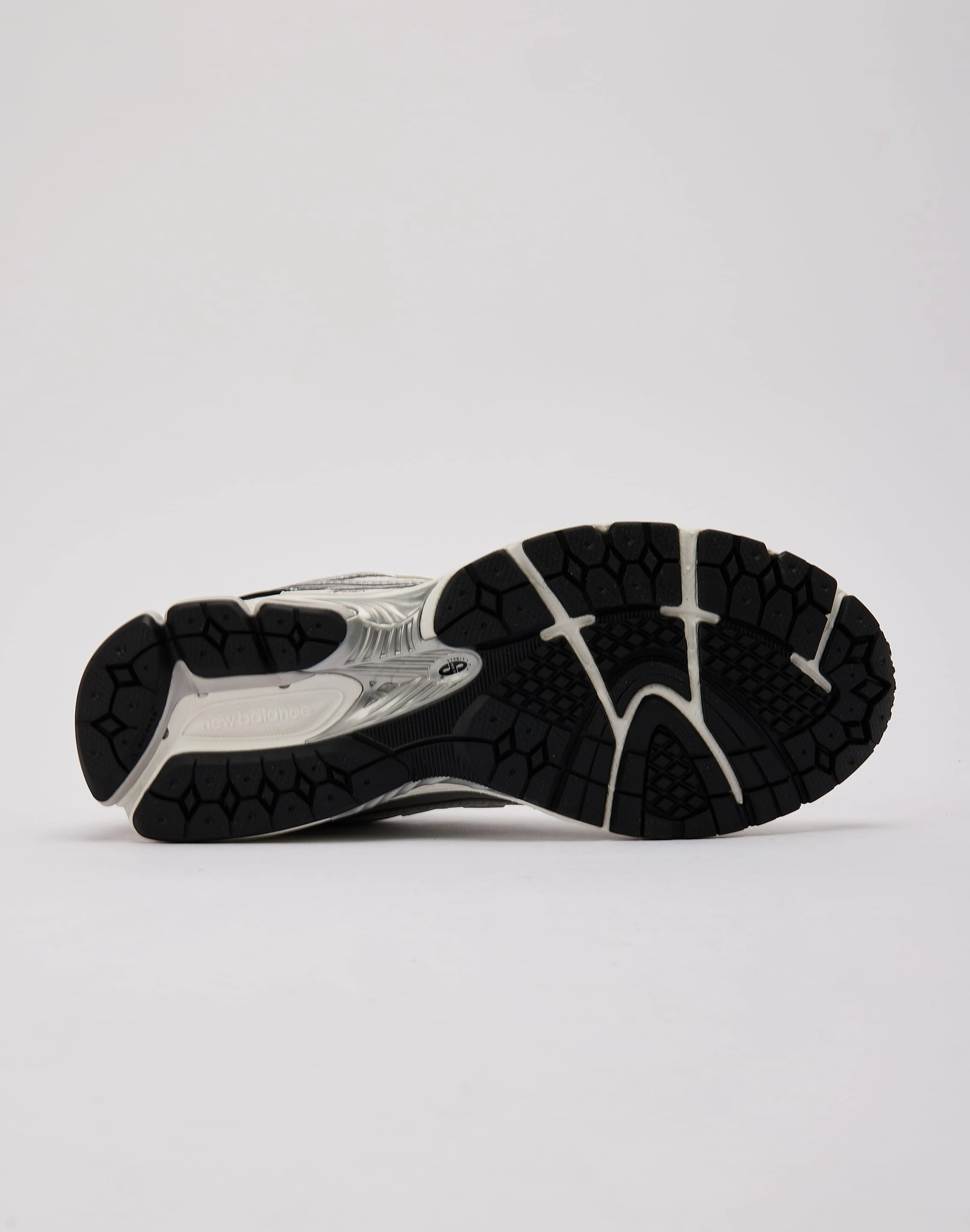 Seamless Upper Construction party - goer New Balance 1906R