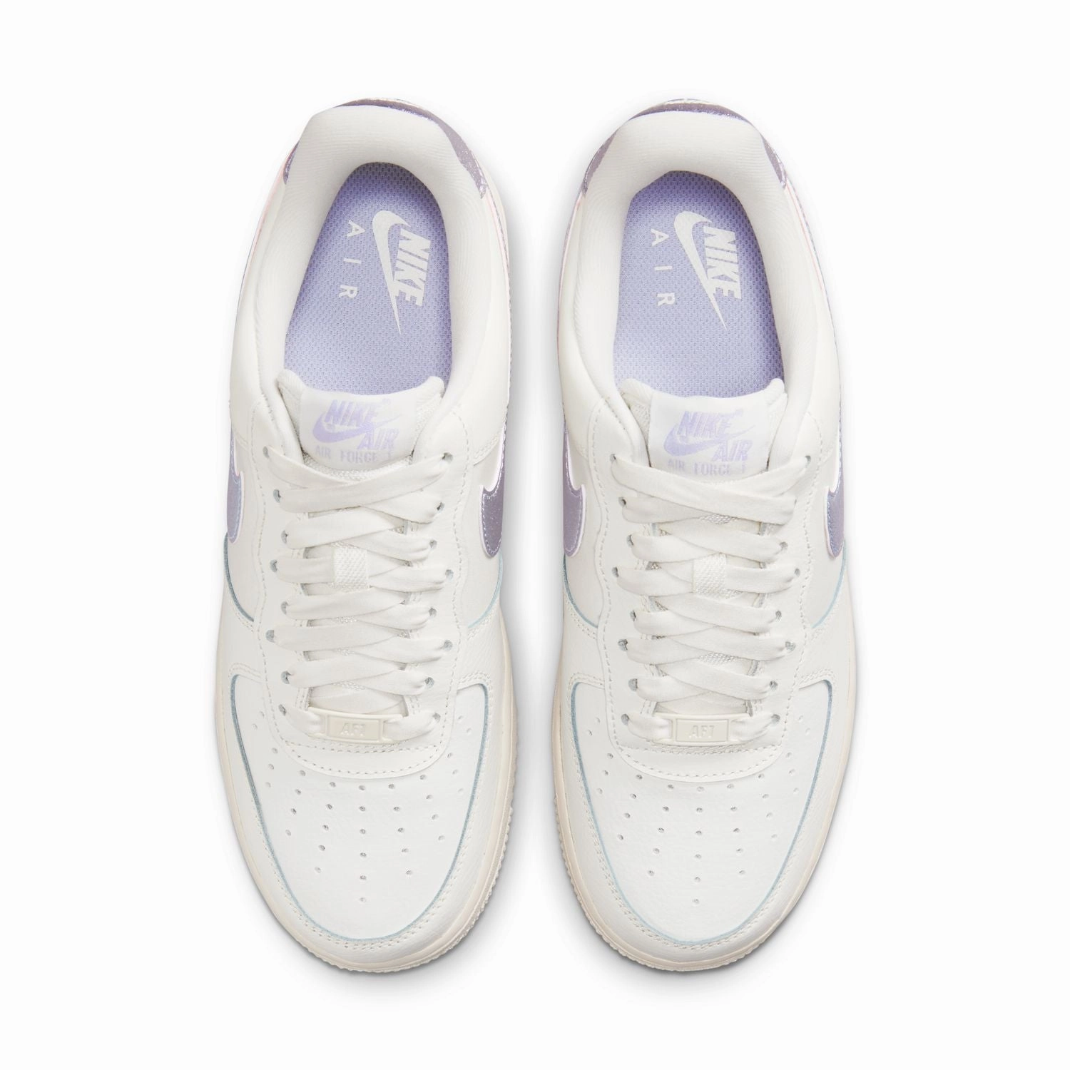 Wmns Air Force 1 '07 Ess 'Metallic Purple' Leading