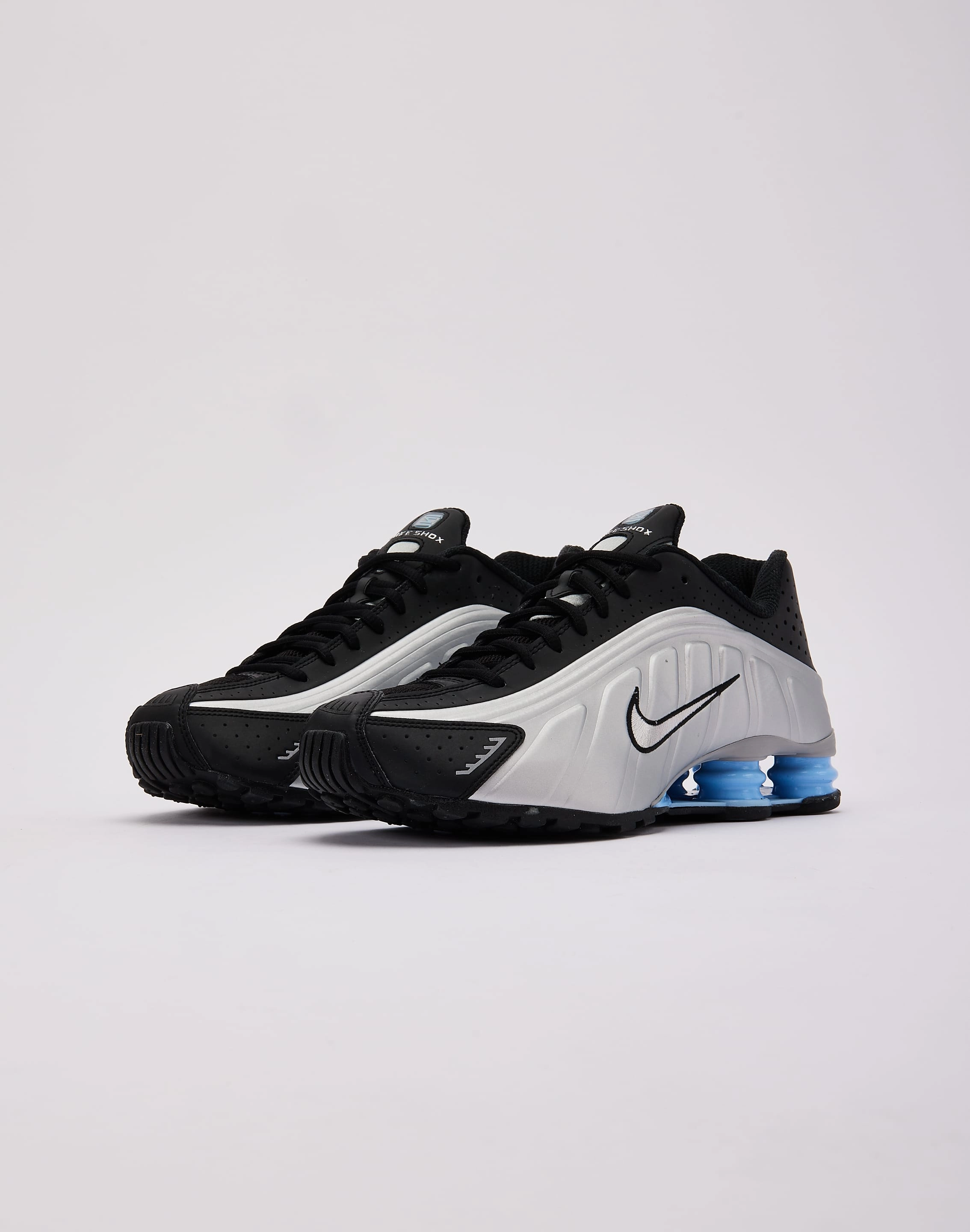 Nike Shox R4 running for a way to stay adaptable