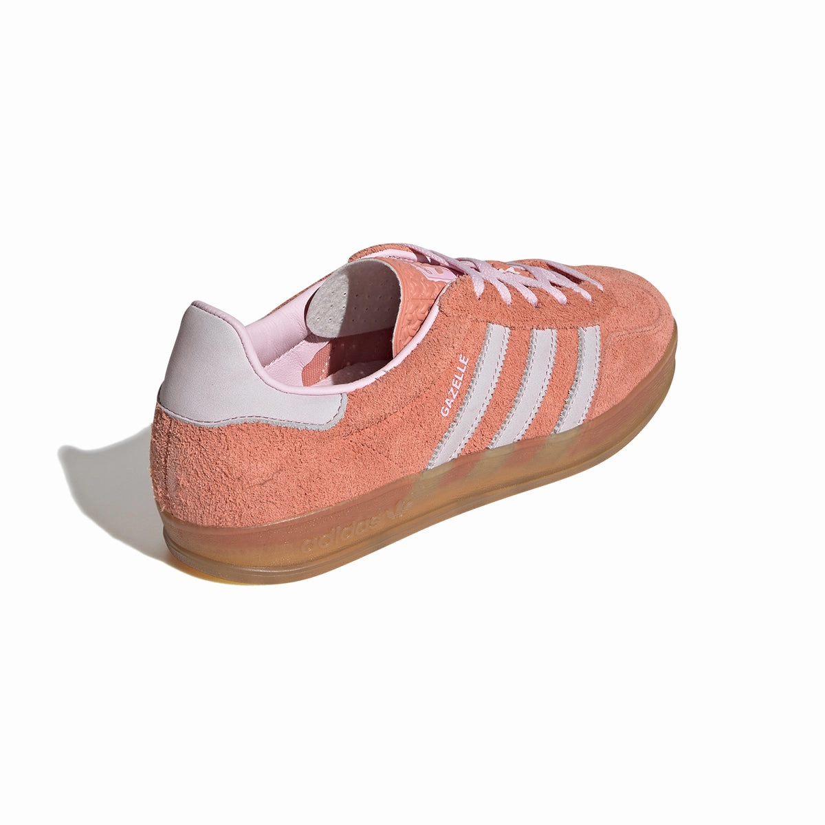Wmns Gazelle Indoor 'Wonder Clay' Distinctive flair Grip Enhancement