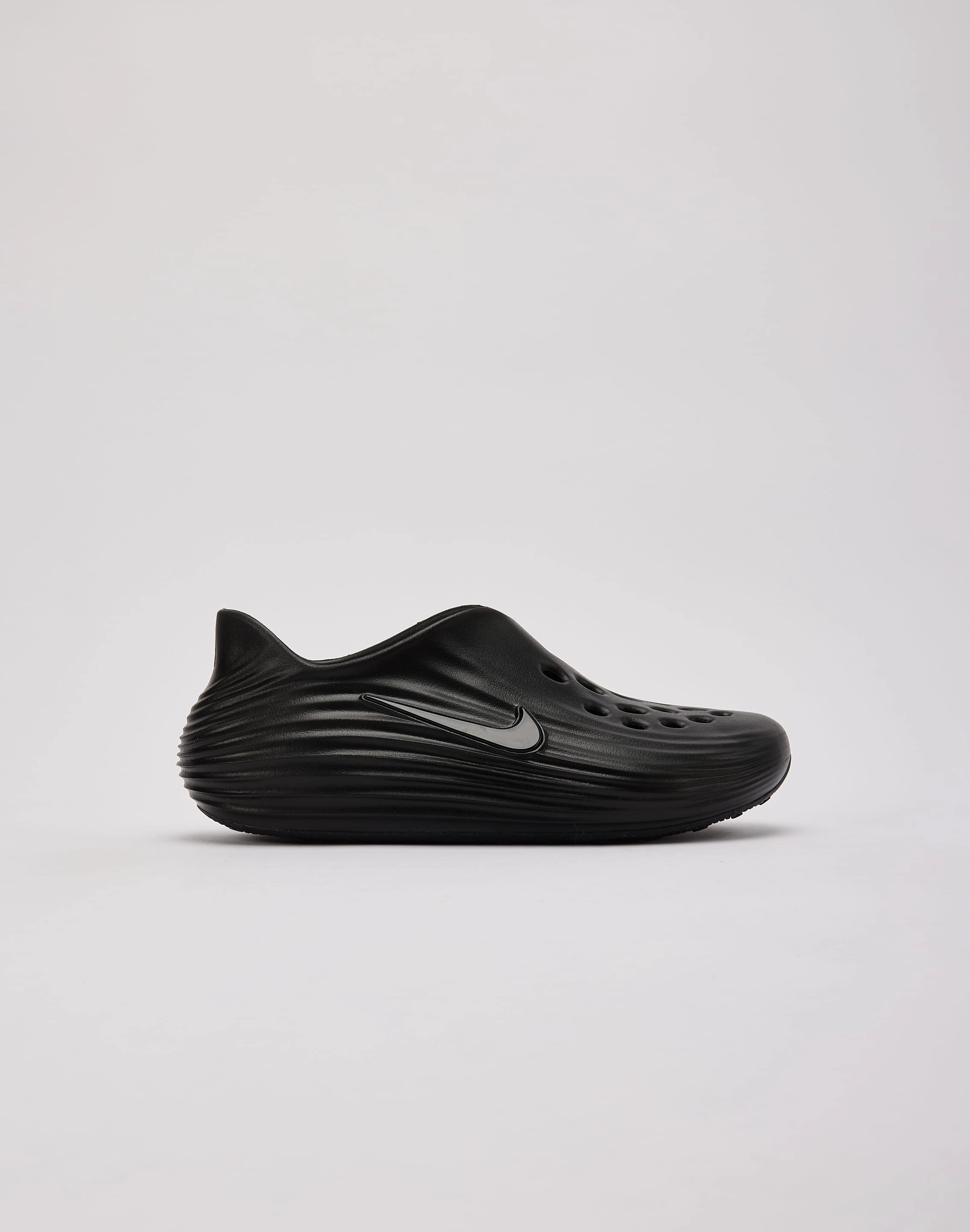 Nike ReactX Rejuven8 Grade-School Beach - friendly kids' shoes