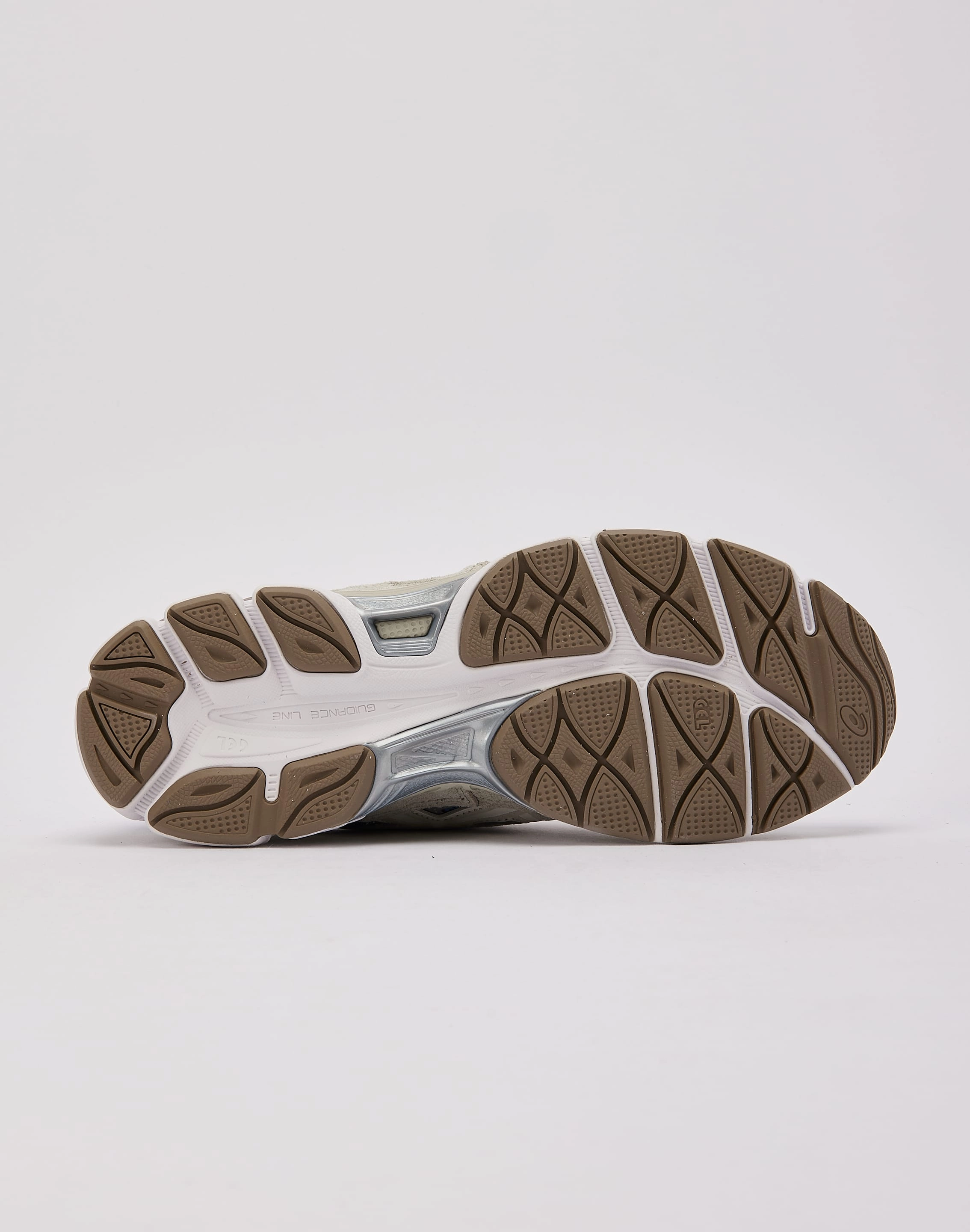 Airflow Optimized Frame ReinforcedToe Asics GEL-NYC