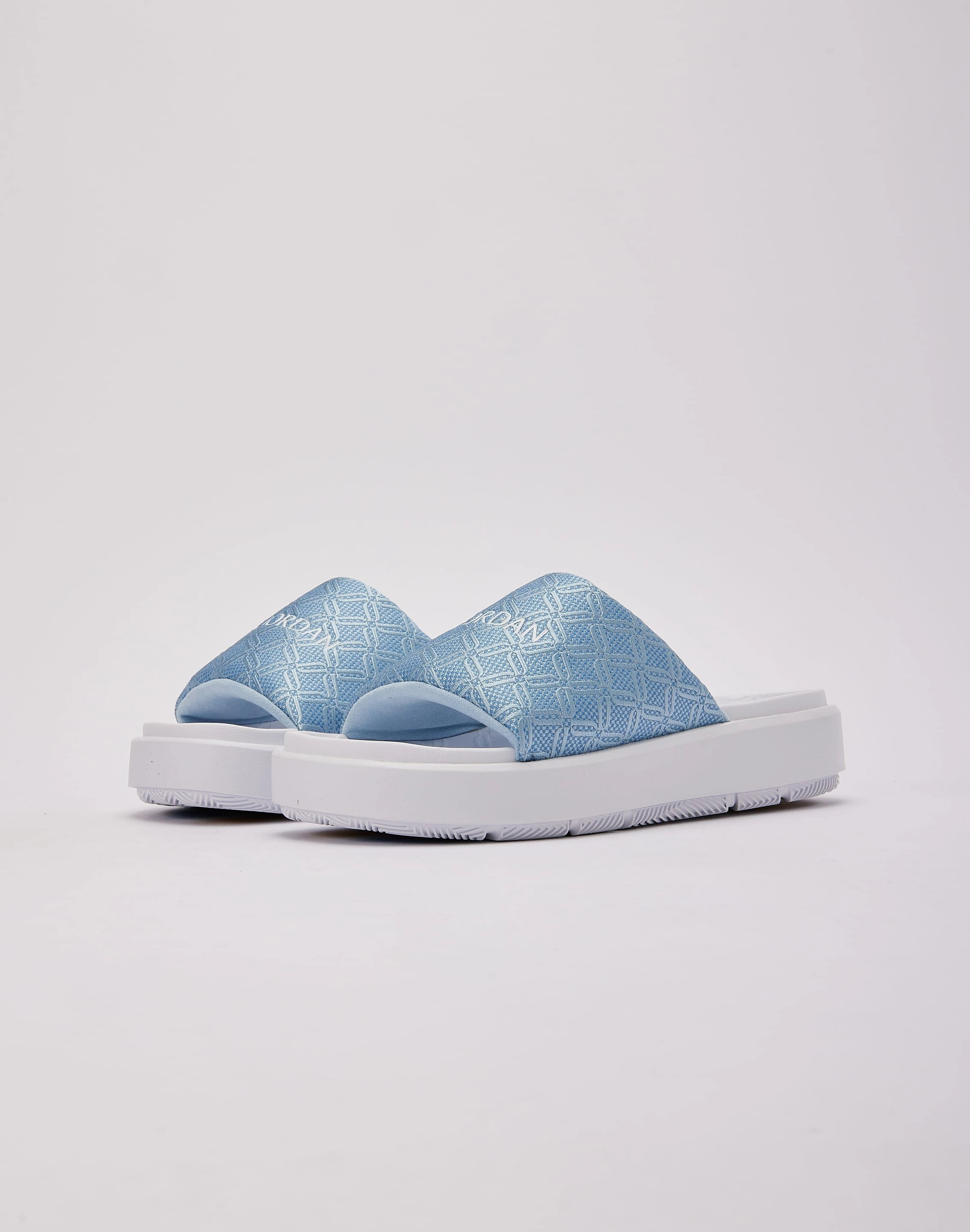 Cozy Walk Comfort Fit Technology Jordan Sophia Slides
