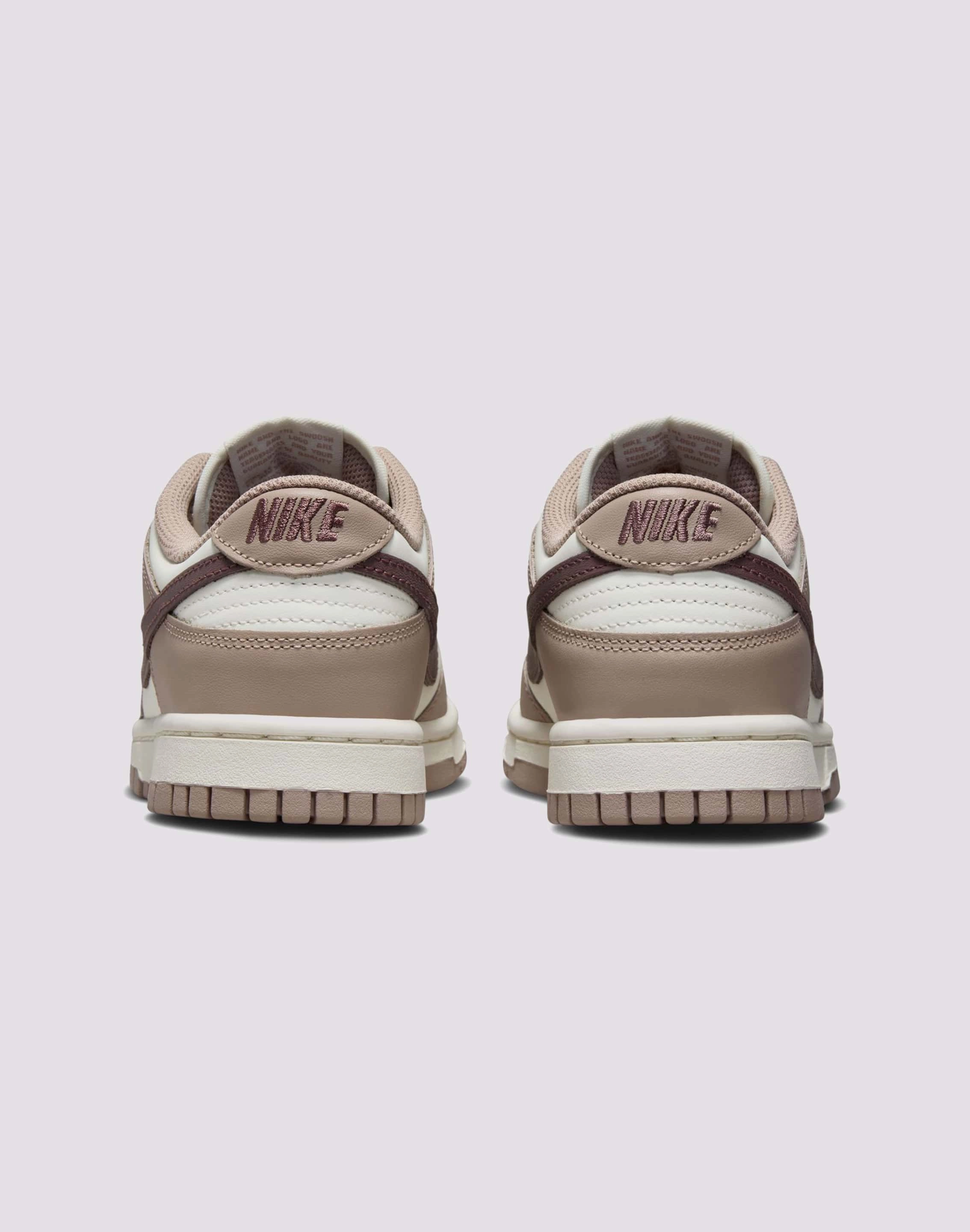neutral - colors Nike Dunk Low "Sail/Plum Eclipse/Diffused Taupe"