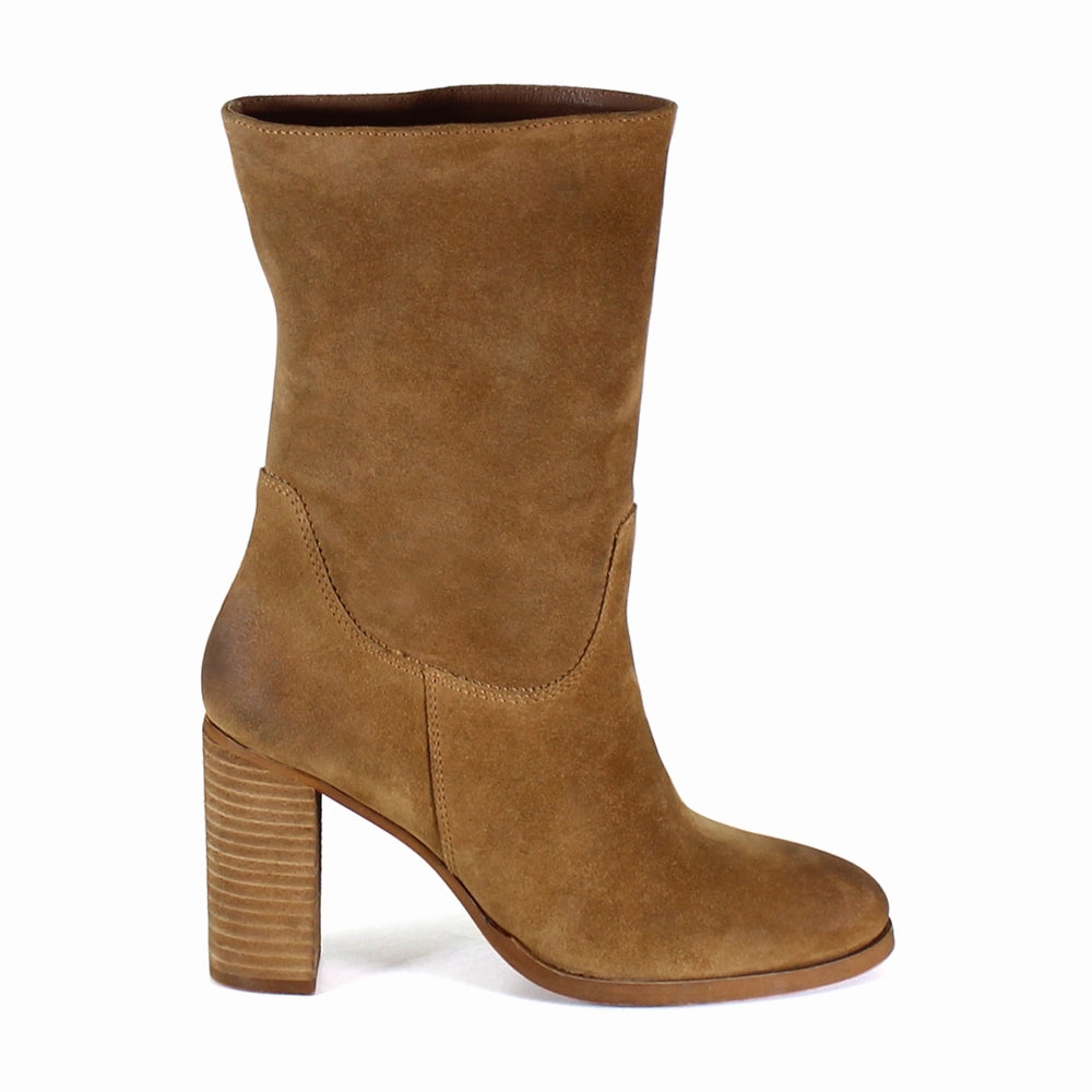 Teak Tree Pull On Round Toe Boots most modern combat boots