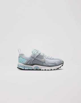 Non Slip Outsole Easy Adjust Straps Nike Vomero 5 Grade School Kids' "Pure Platinum/Metallic Silver"