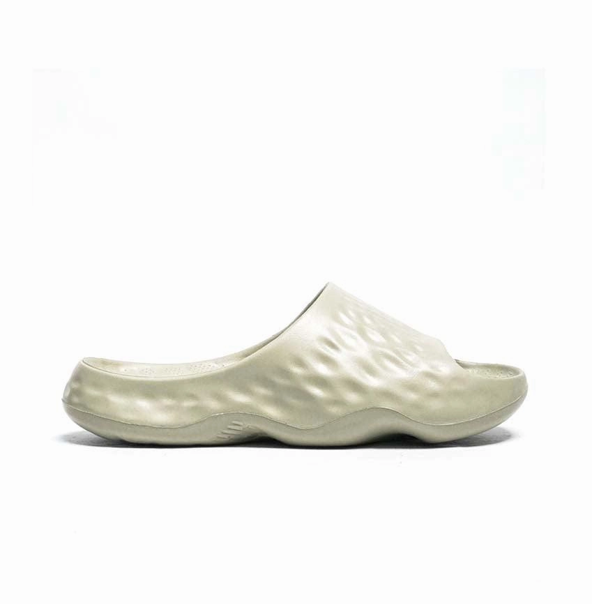 pool users' water shoes Fresh Foam MRSHN Slide