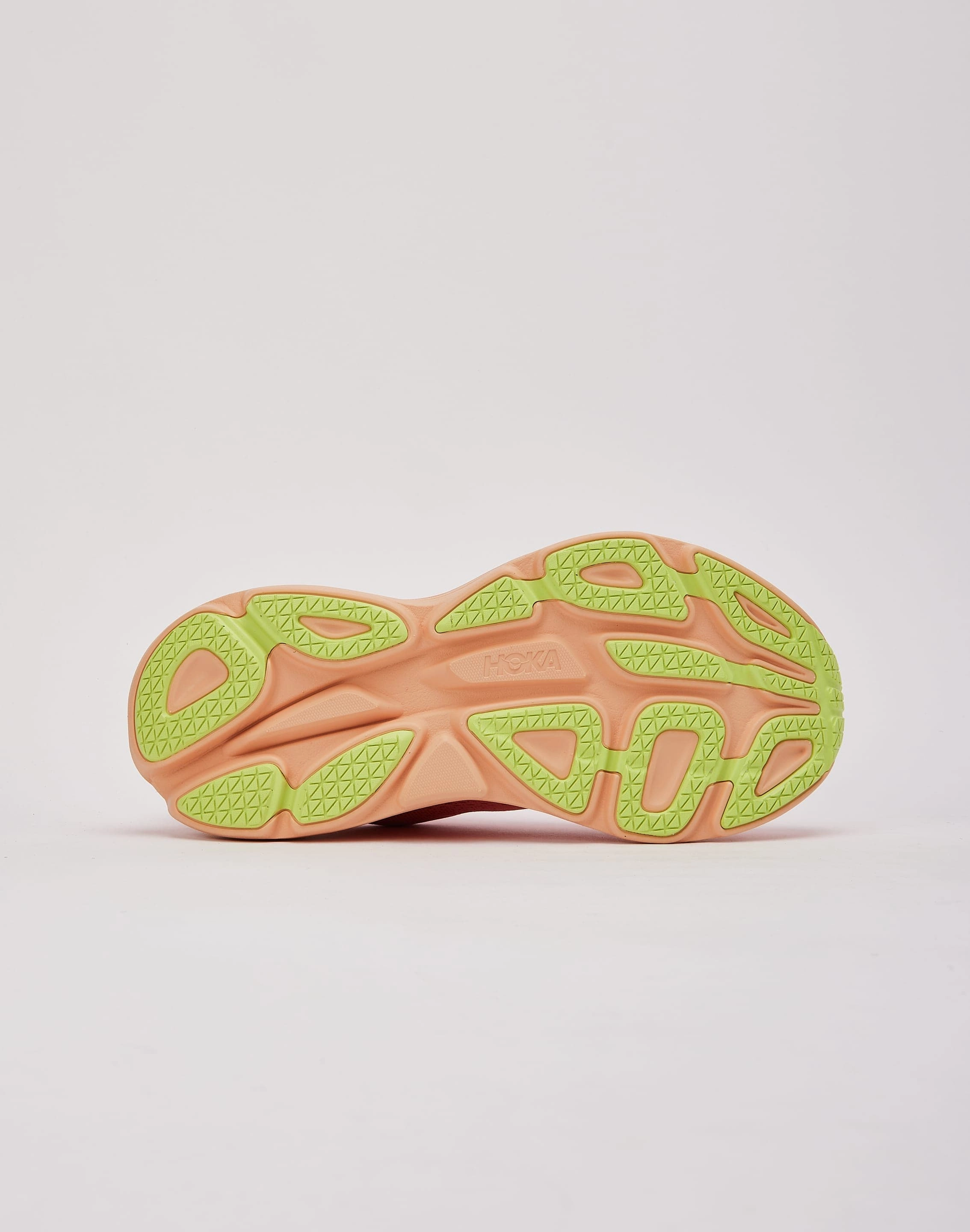 HOKA Bondi 8 trendy teenagers