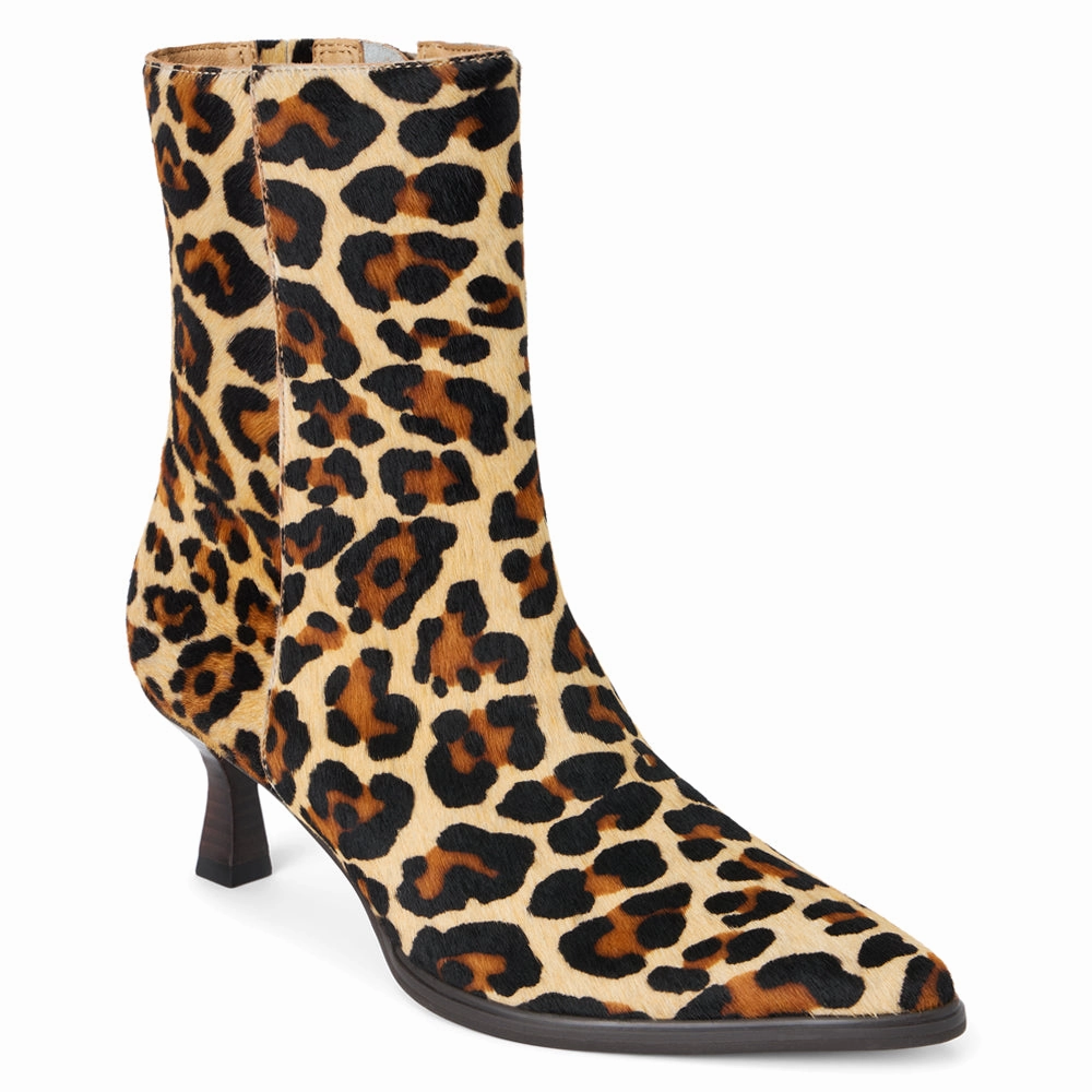 group trip Gabbie Leopard Print Pointed Toe Zippered Booties